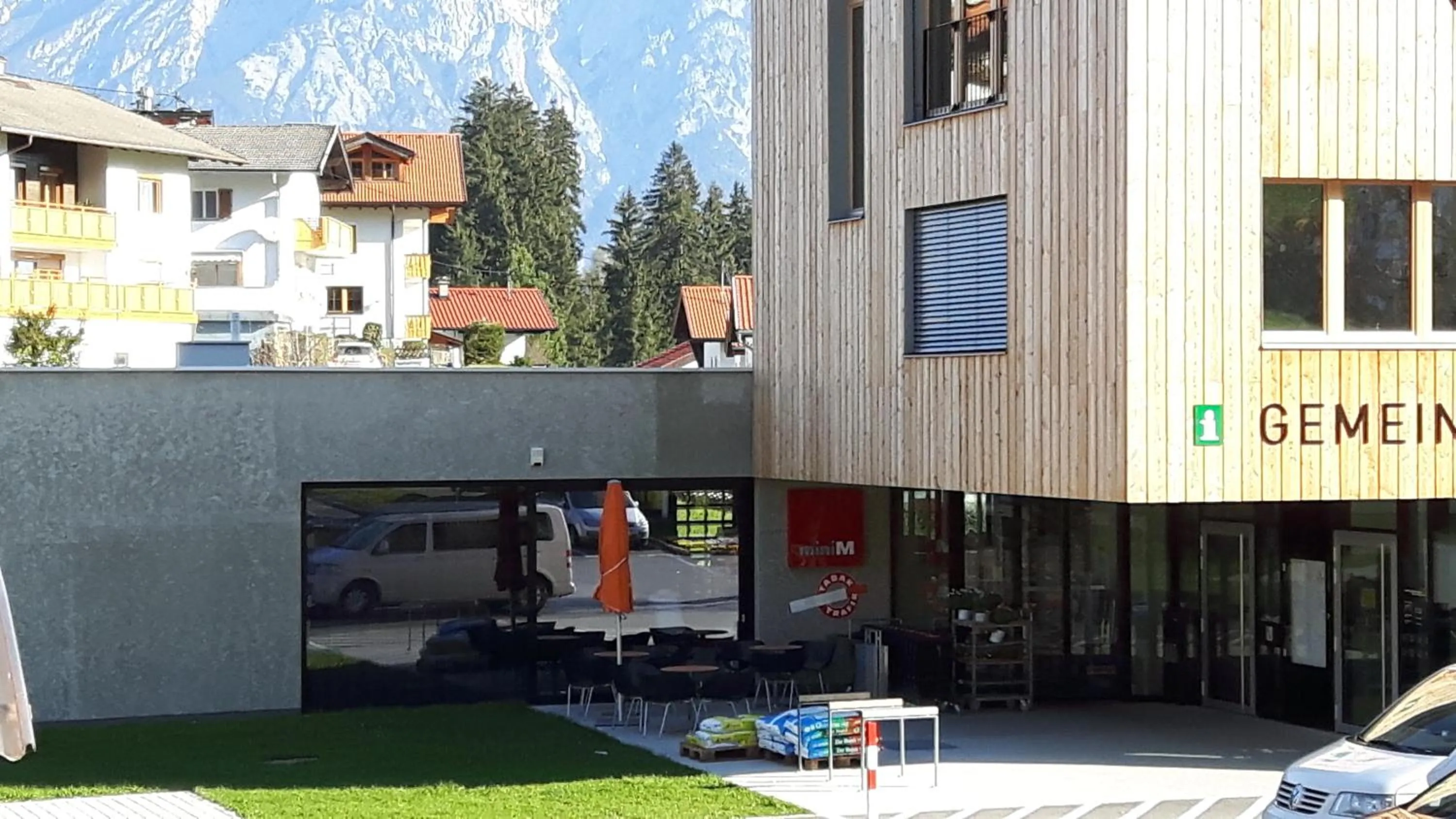 Property building in Appartements Glungezer