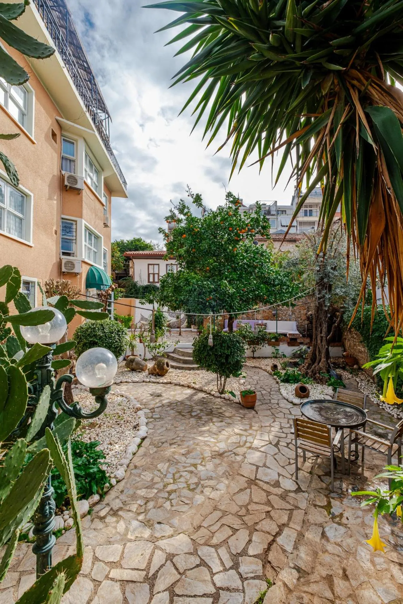 Property building in Villa Tulipan