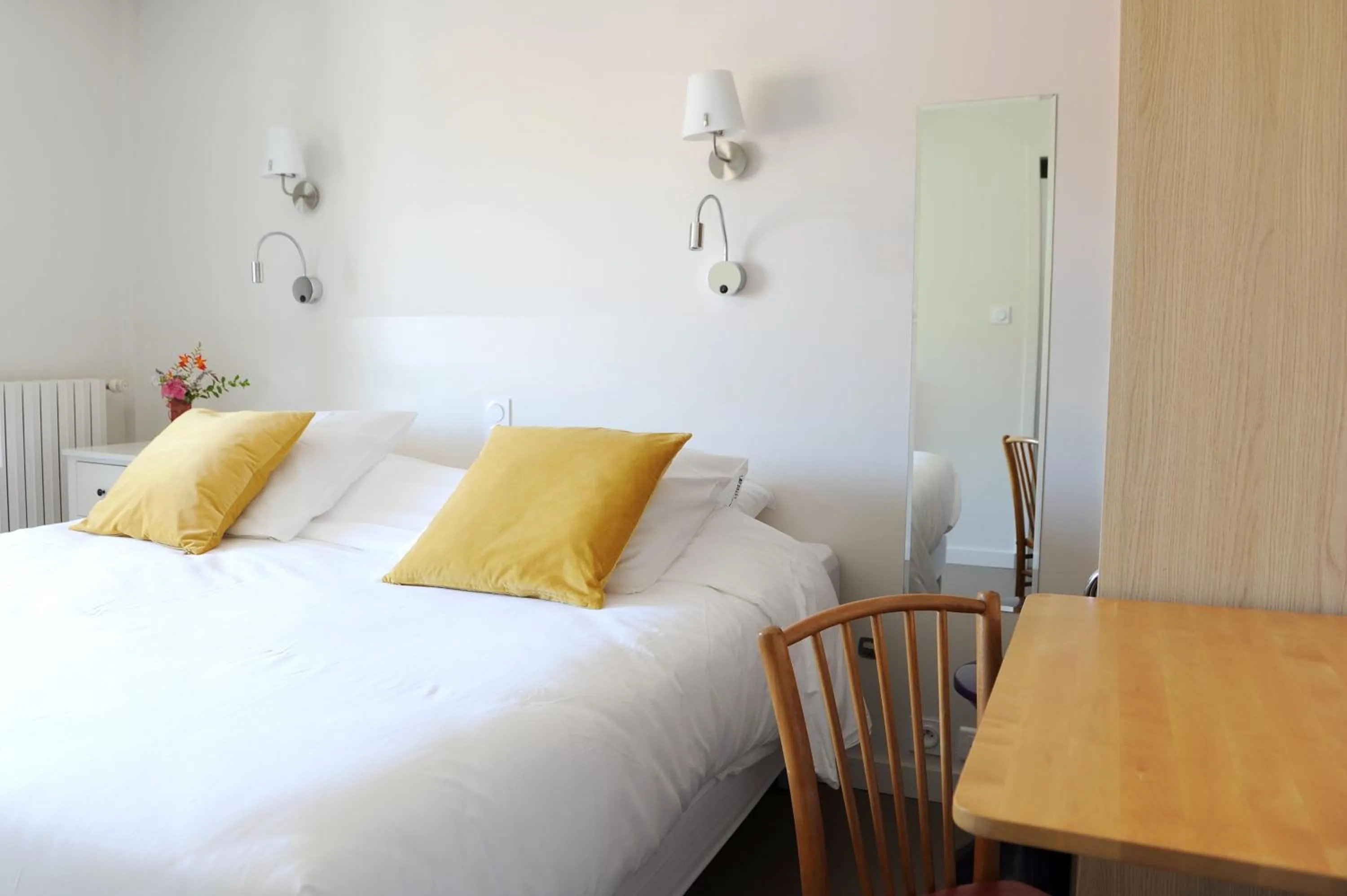 Bed in Logis Hotel Xoko-Goxoa