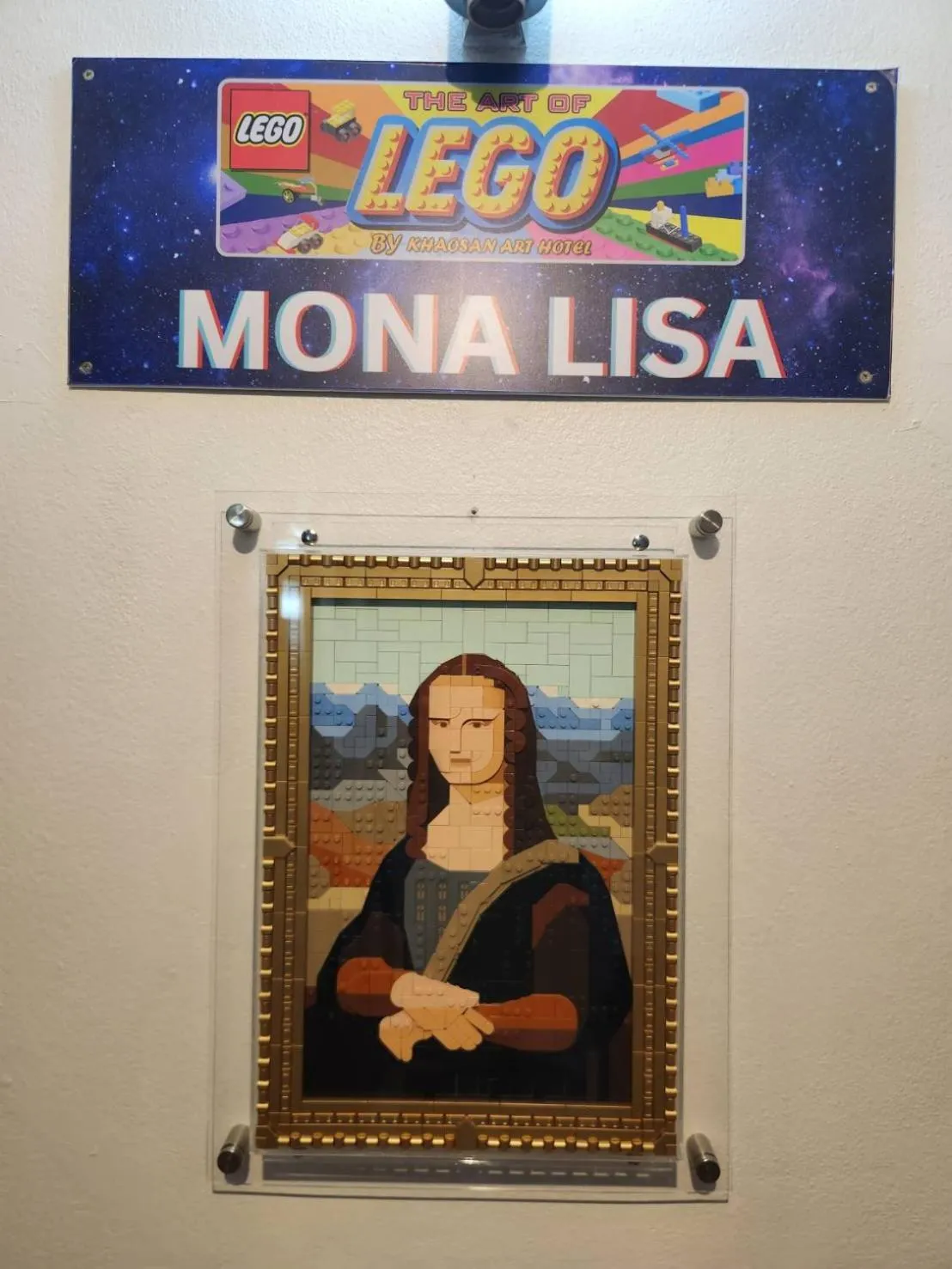 Decorative detail in Khaosan Art Hotel