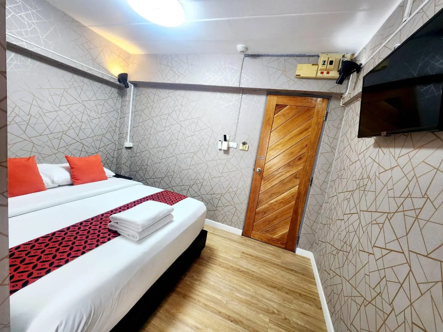 Bed in Khaosan Art Hotel