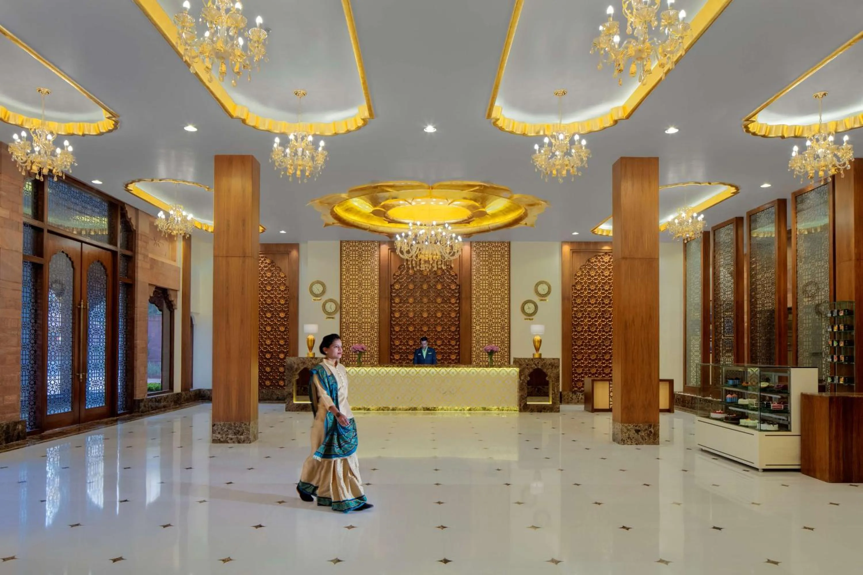 Lobby or reception in Radisson Jodhpur