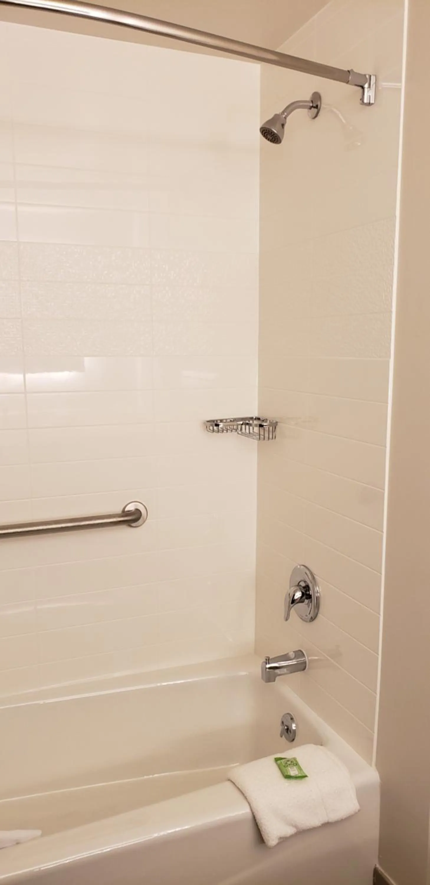 Shower in Wyndham Garden Ft Lauderdale Airport & Cruise Port