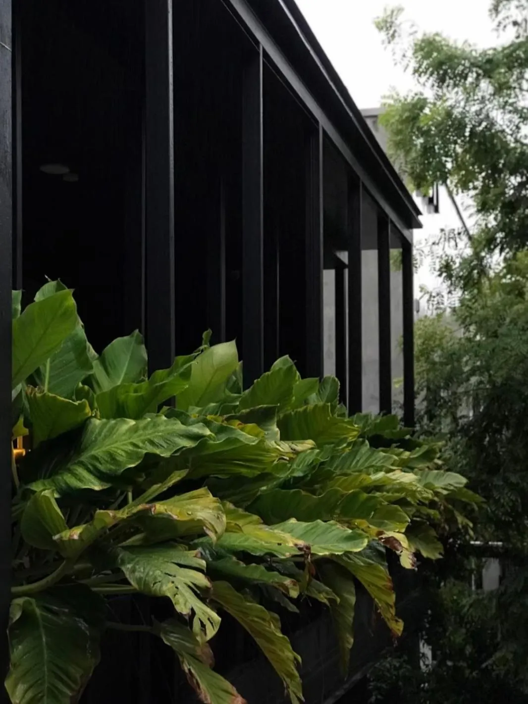 Property building in POR Santitham