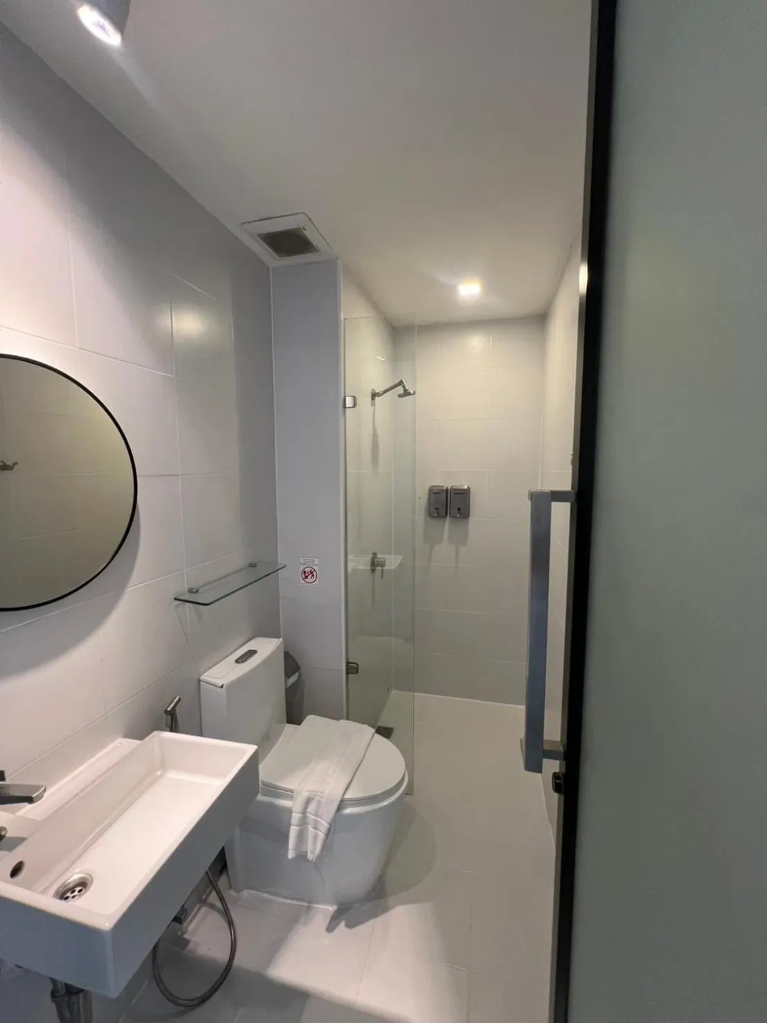 Bathroom in POR Santitham