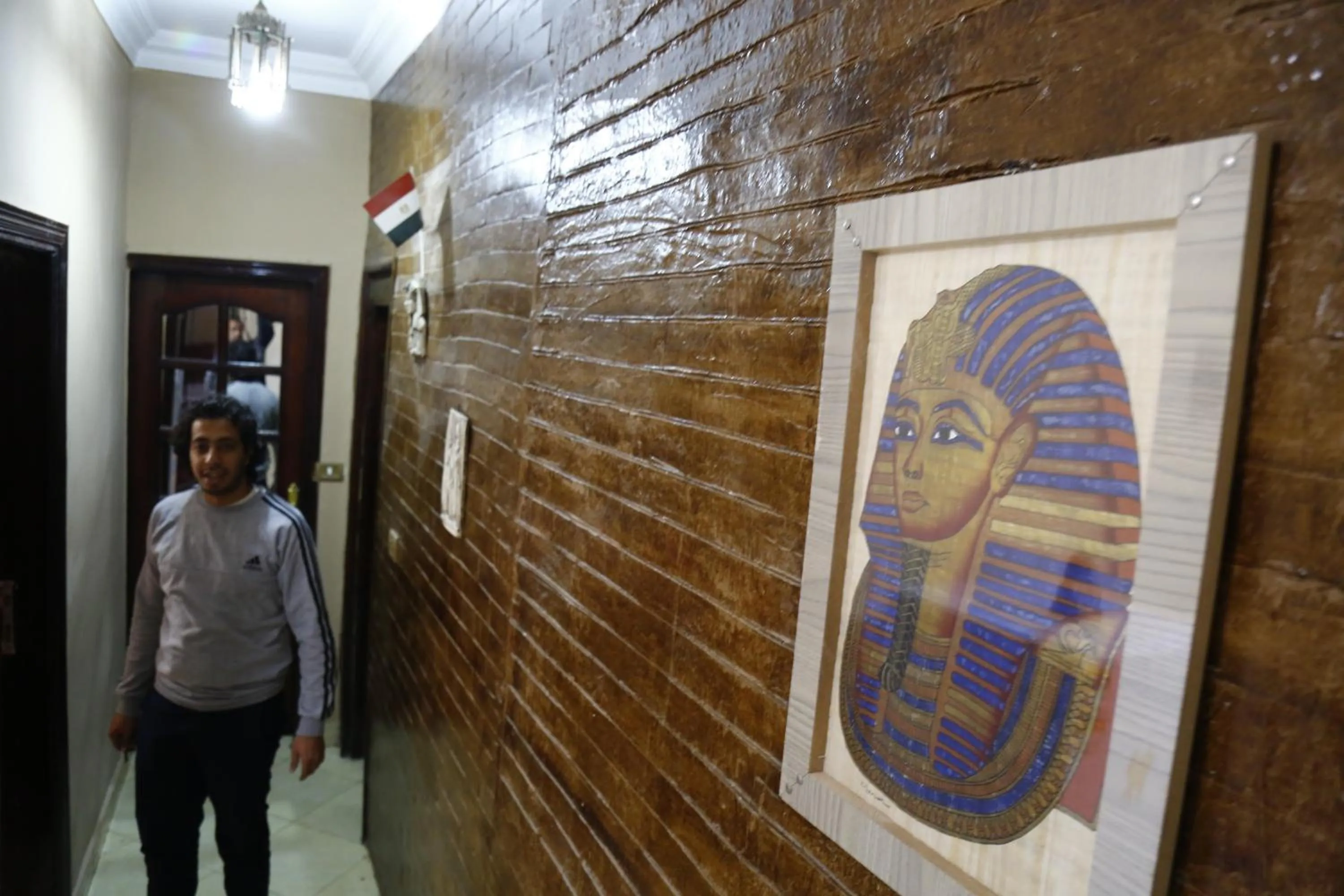 Happy days Pyramids Inn