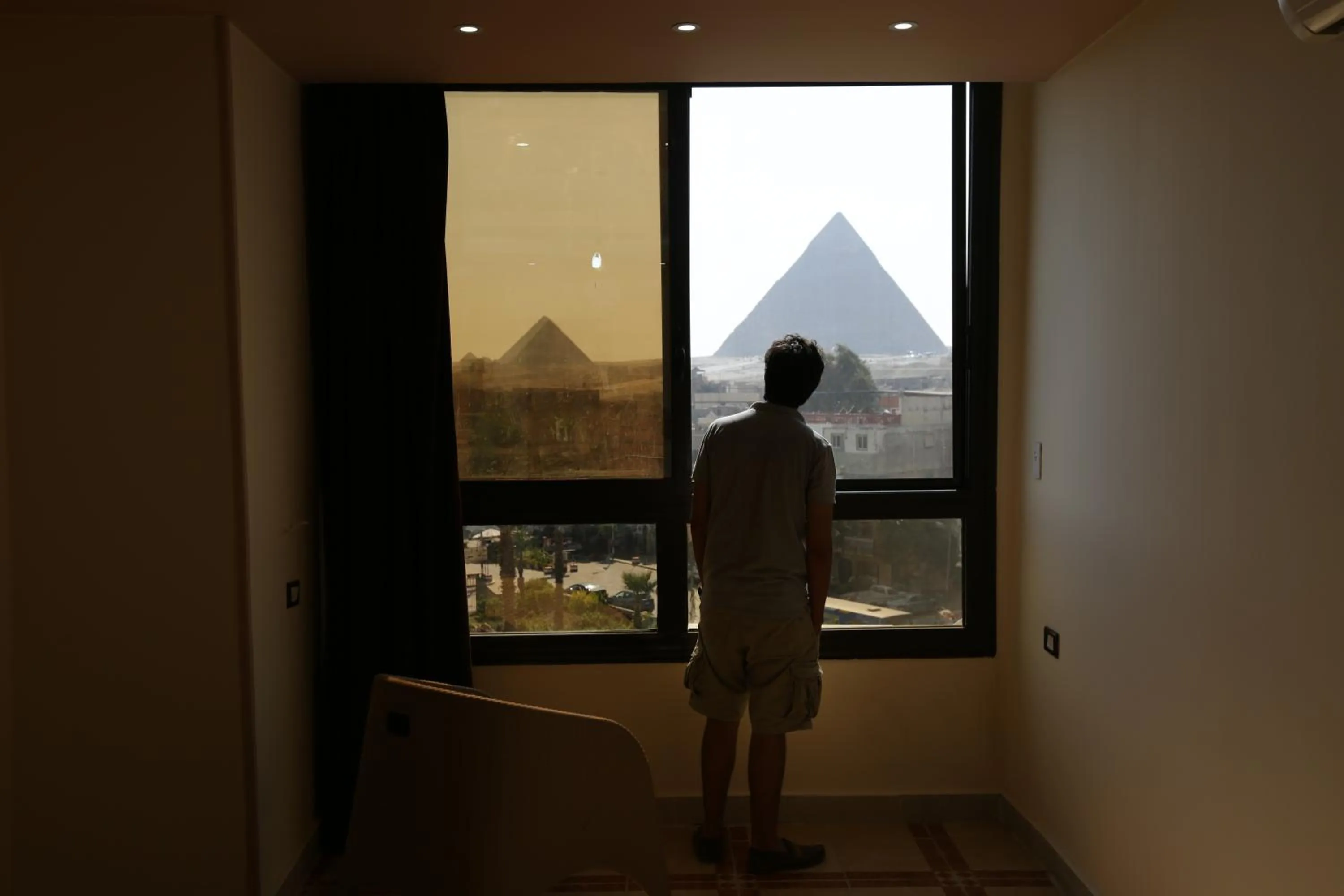 Happy days Pyramids Inn