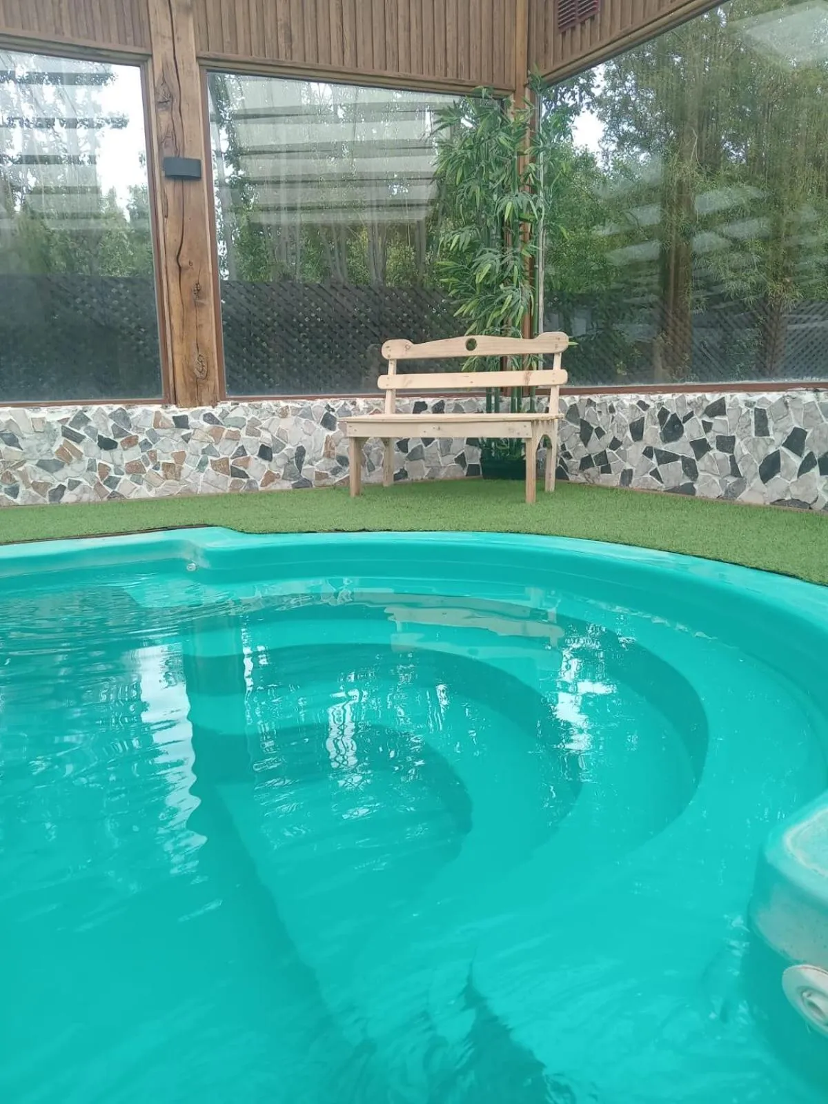 Swimming pool in Hostal Doble E Patagonia