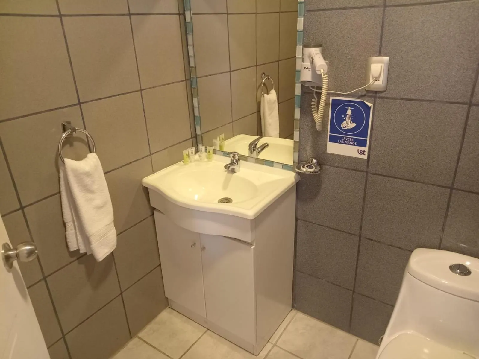 Bathroom in Hostal Doble E Patagonia