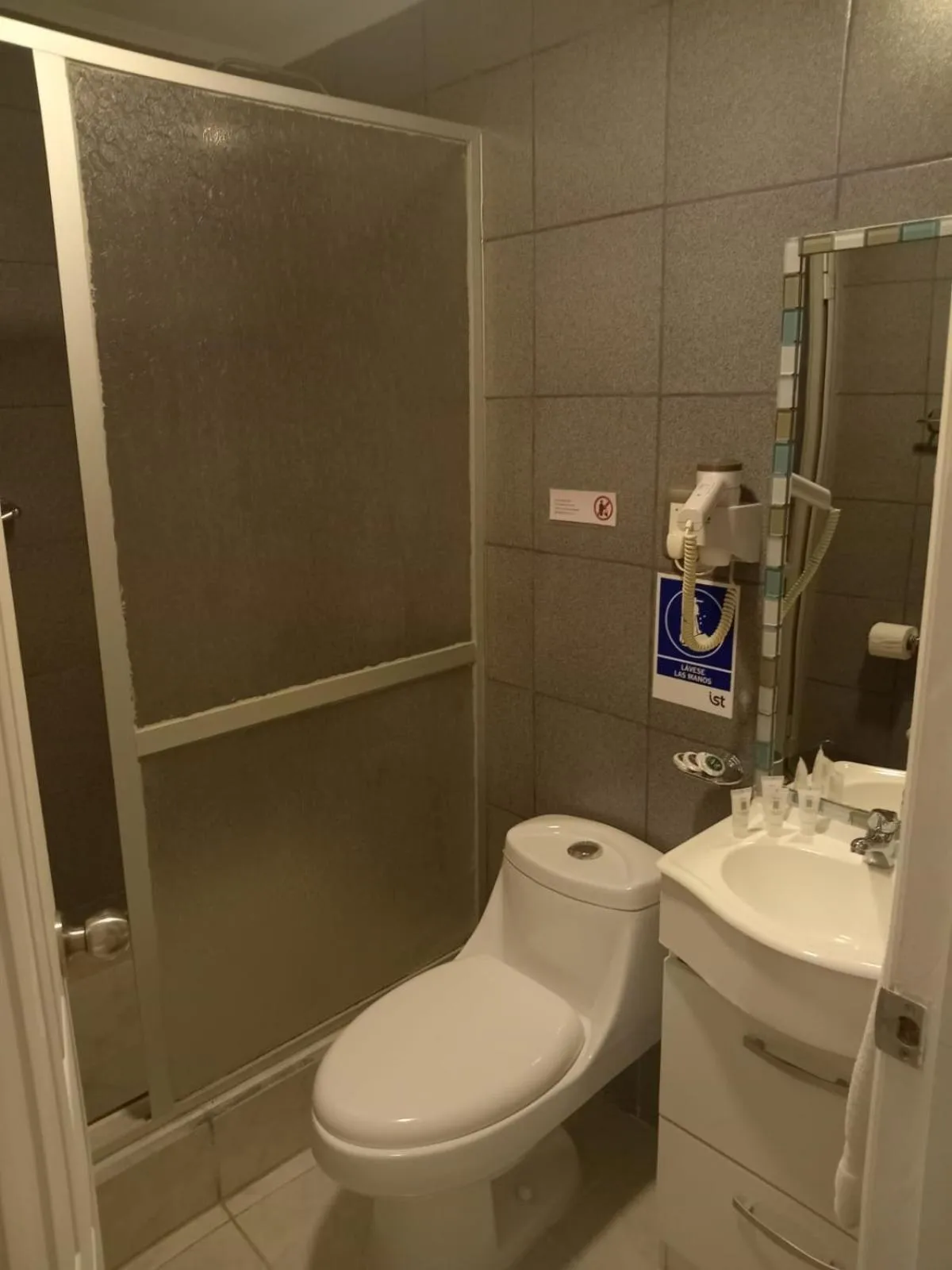 Bathroom in Hostal Doble E Patagonia