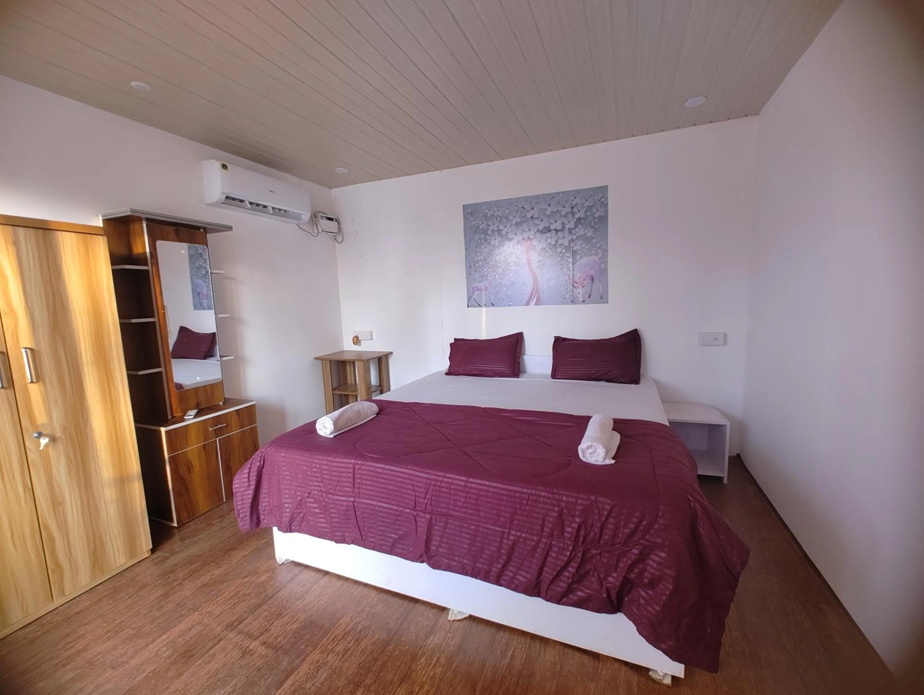 Bed in Hilltop Seaview Palolem Goa