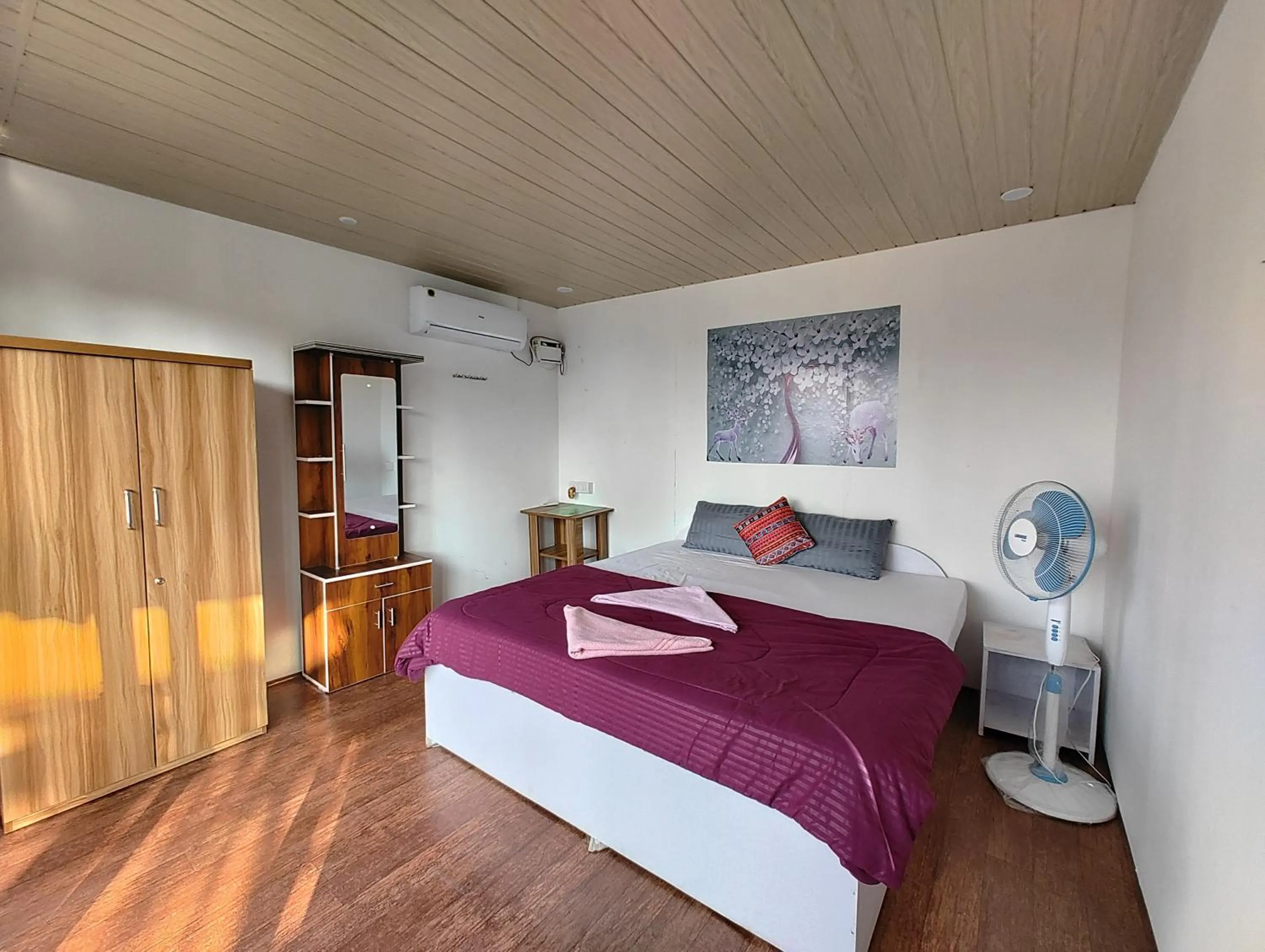 Bed in Hilltop Seaview Palolem Goa