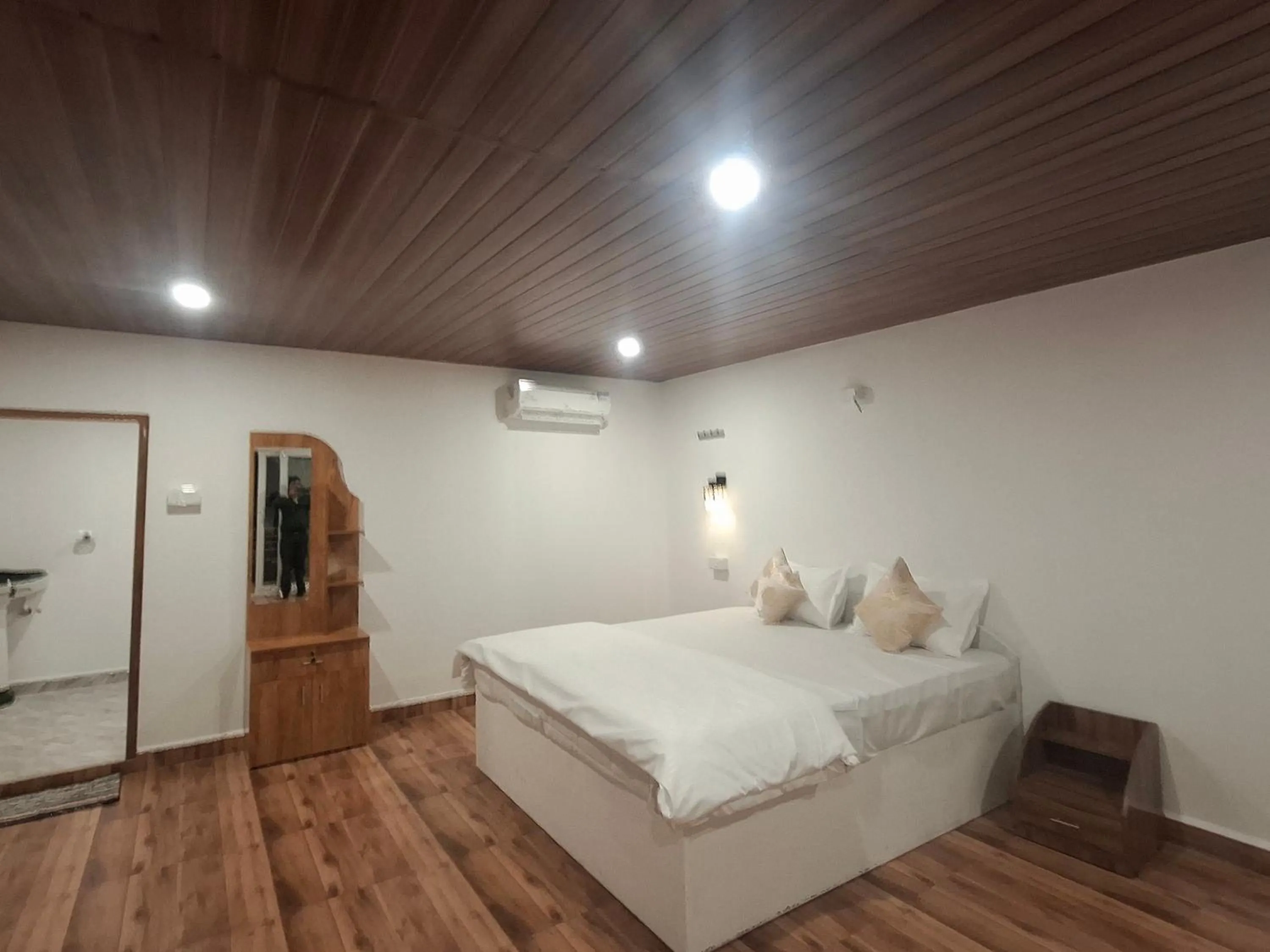 Bed in Hilltop Seaview Palolem Goa