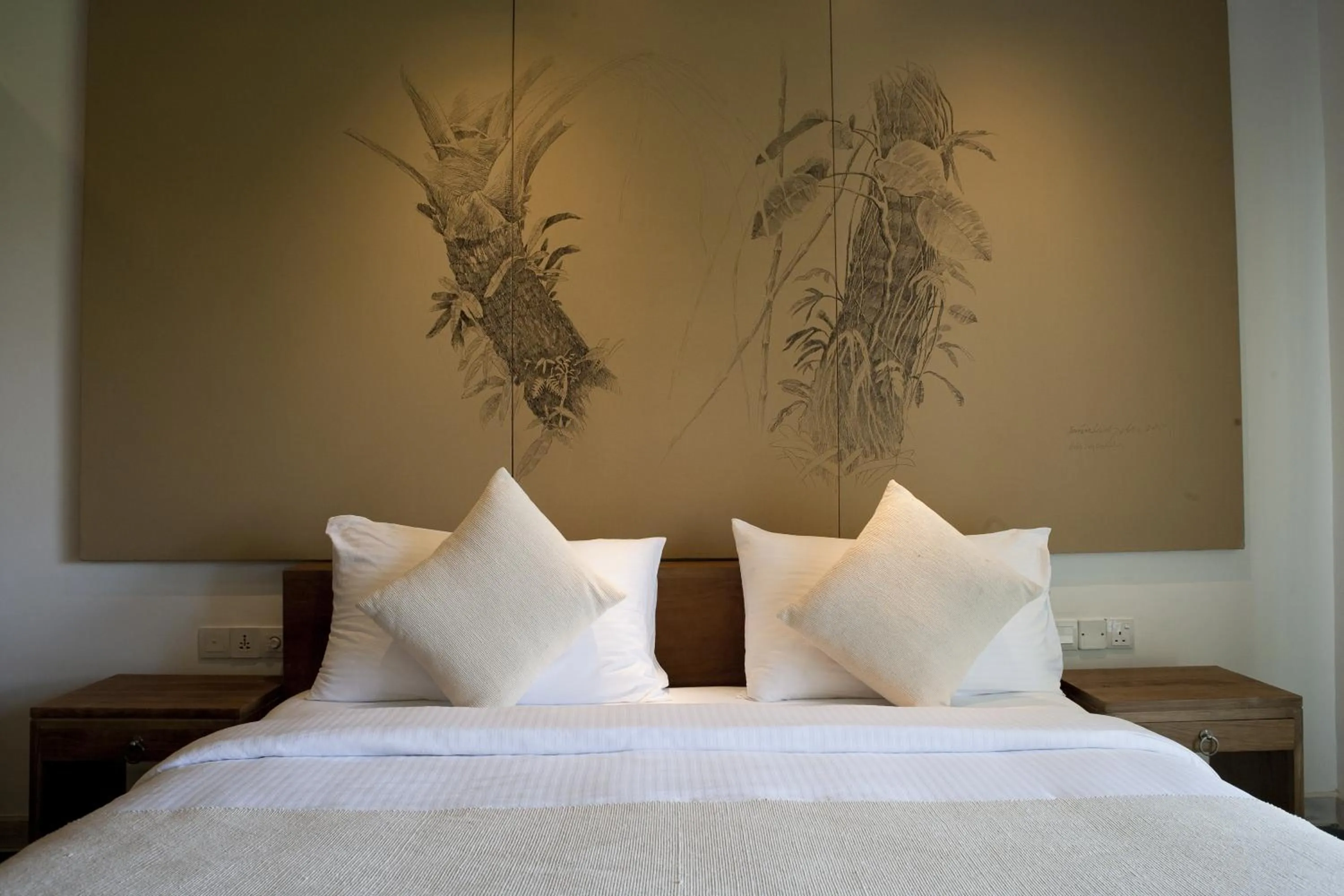 Bedroom, Bed in Jetwing Blue