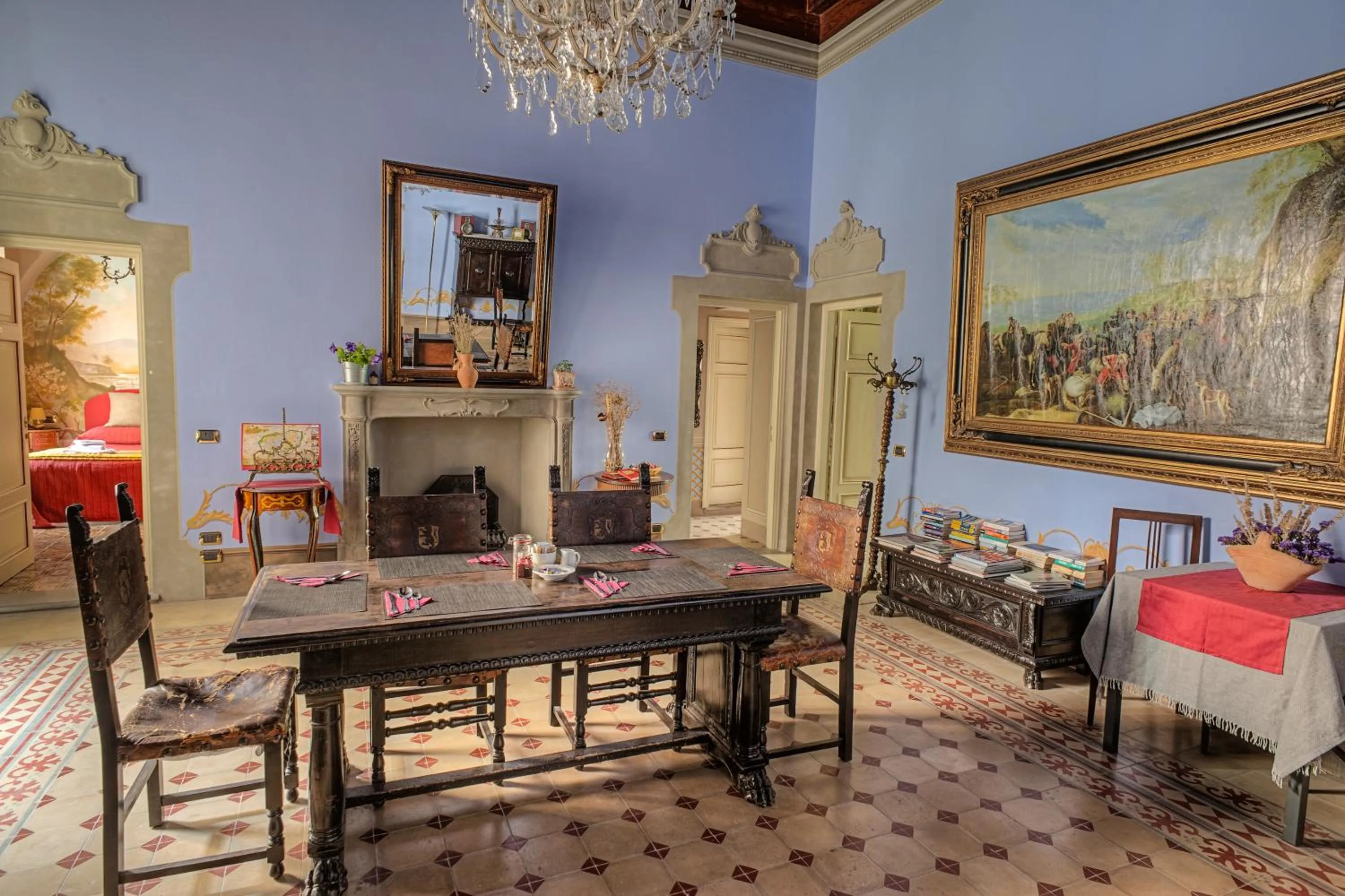 Communal lounge/ TV room in L'antica Bifore