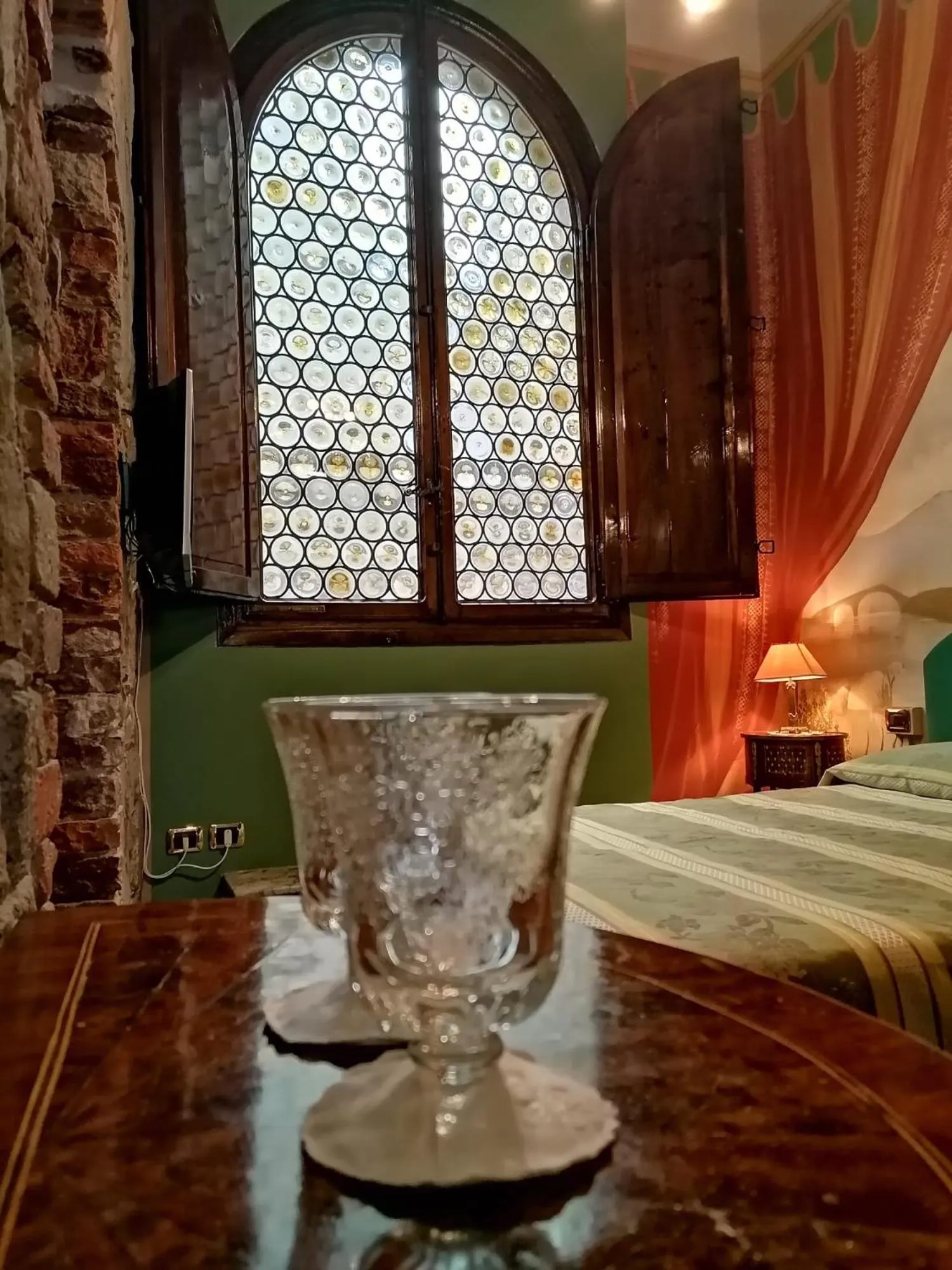 Bedroom, Bed in L'antica Bifore