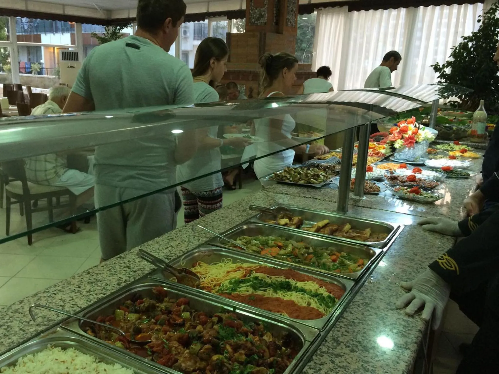 Restaurant/places to eat in Acropol Beach Hotel