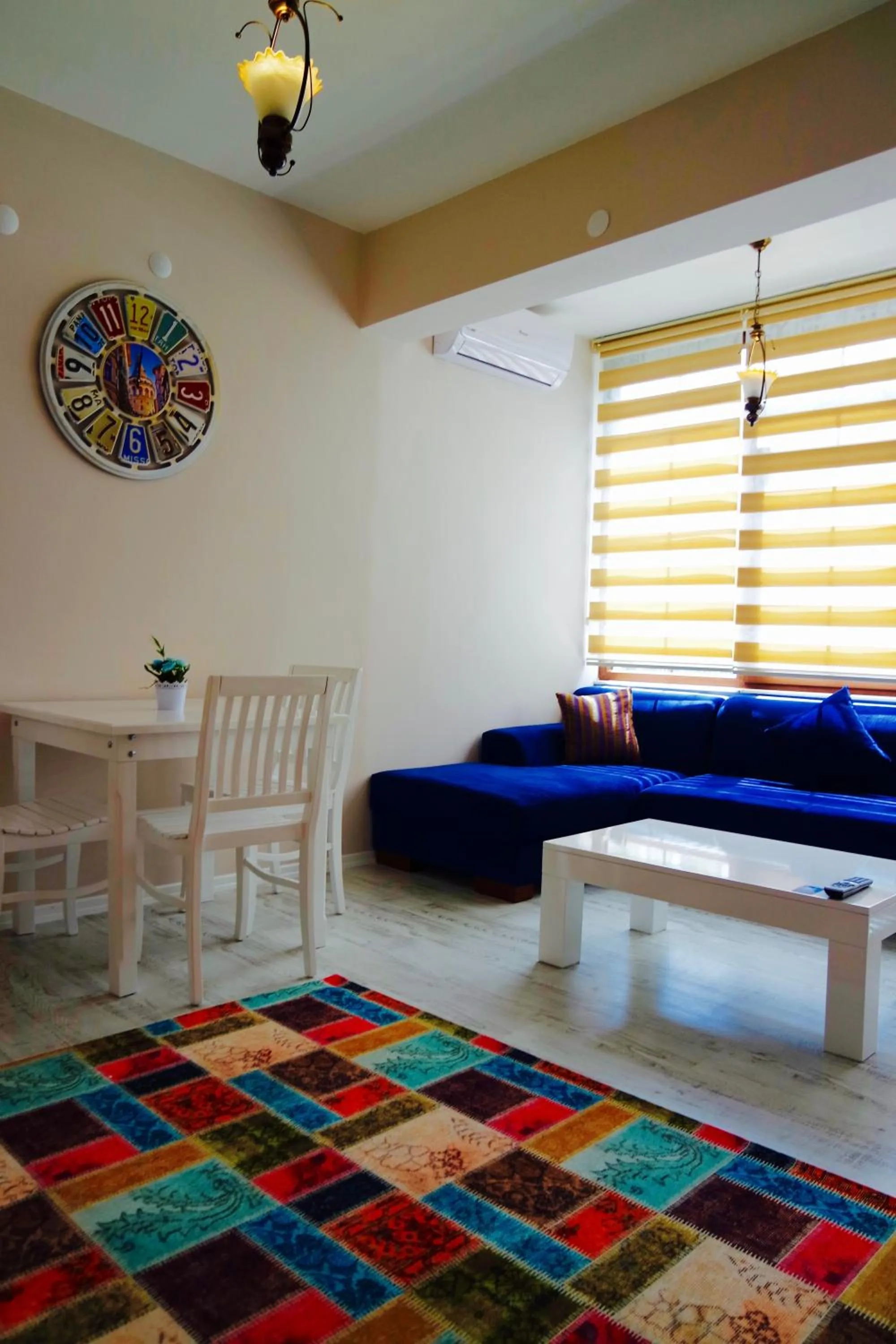 Seating area, Bed in Ale Boutique Apartments