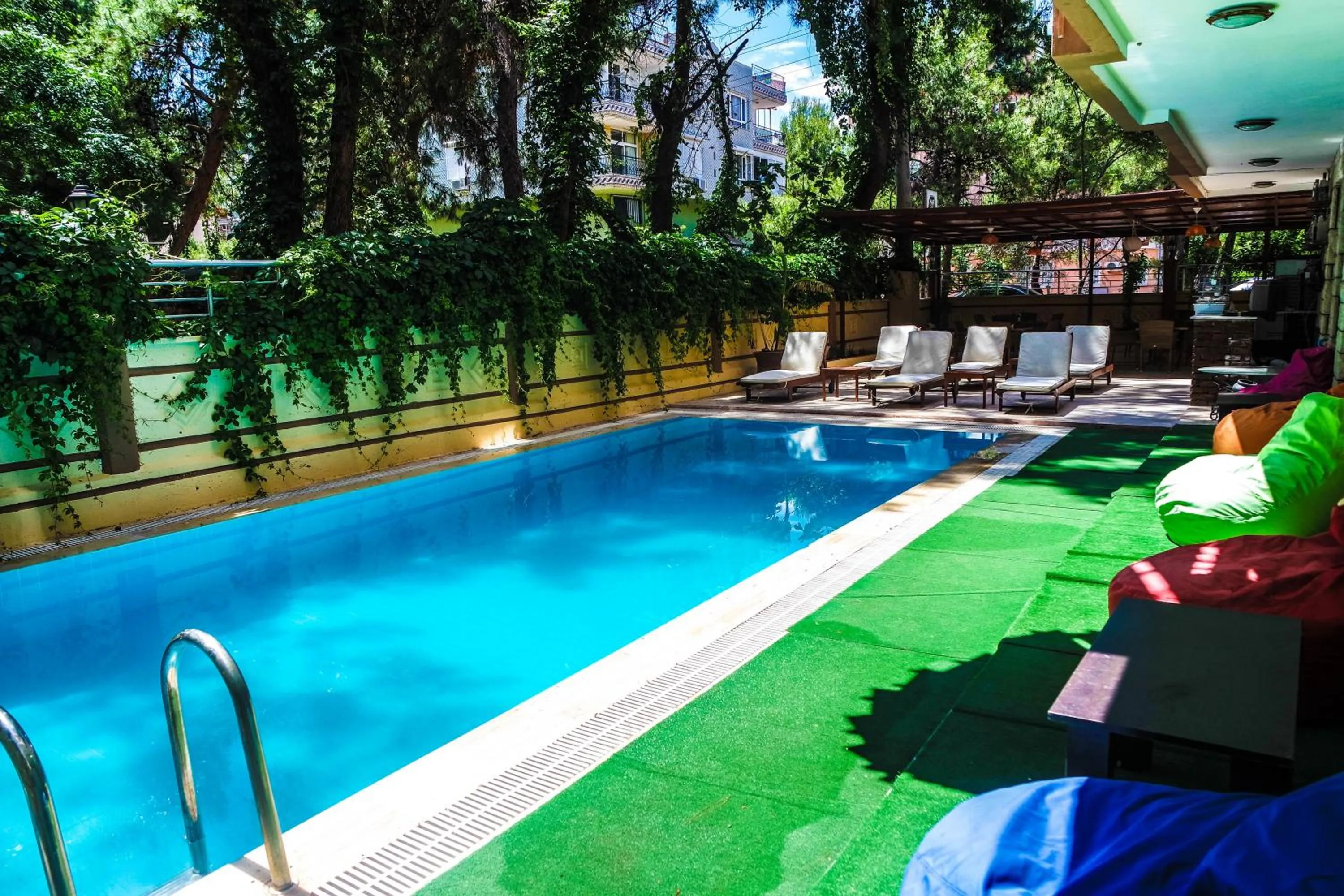 Swimming pool in Ale Boutique Apartments