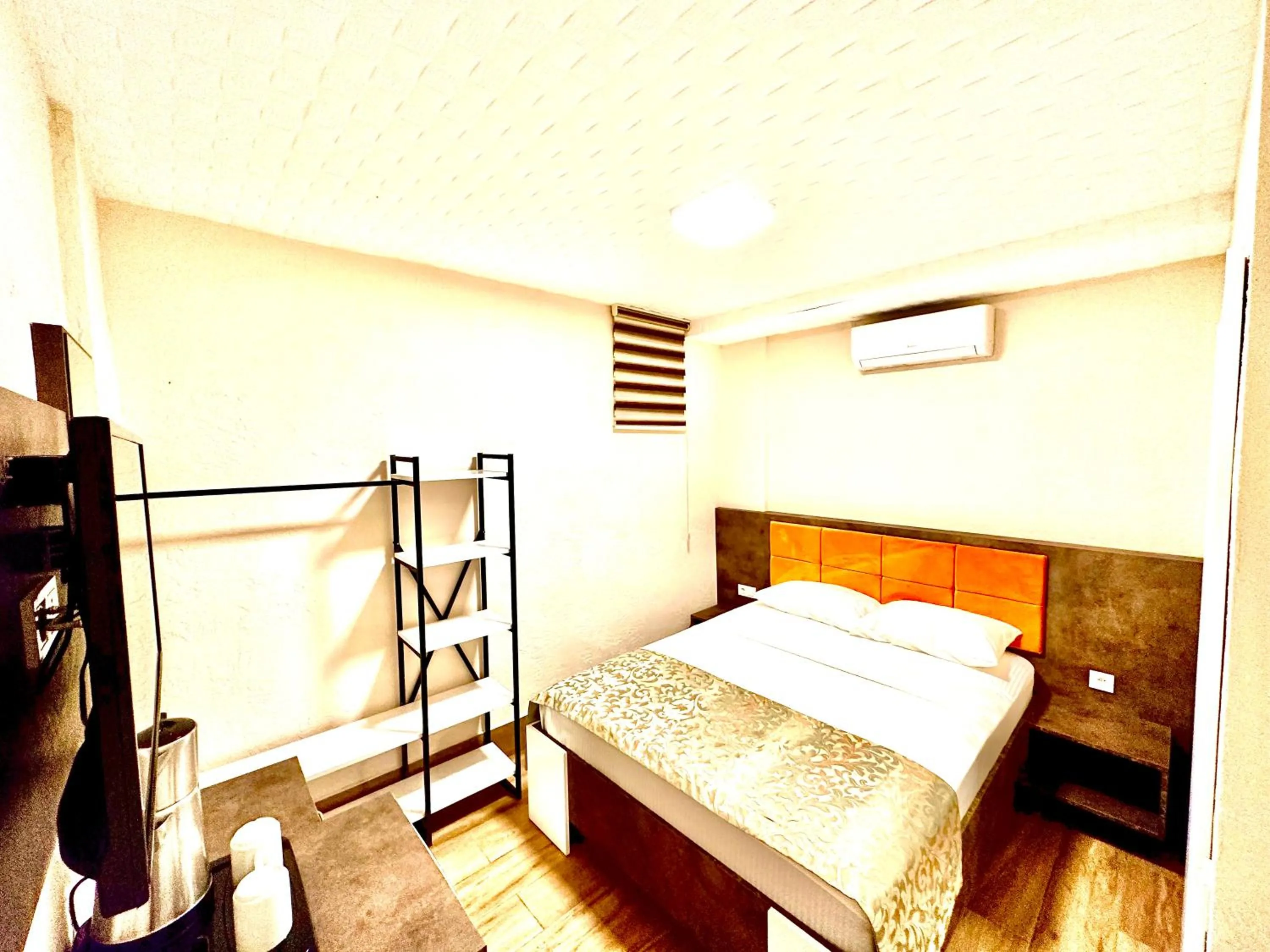 Bed in Ale Boutique Apartments