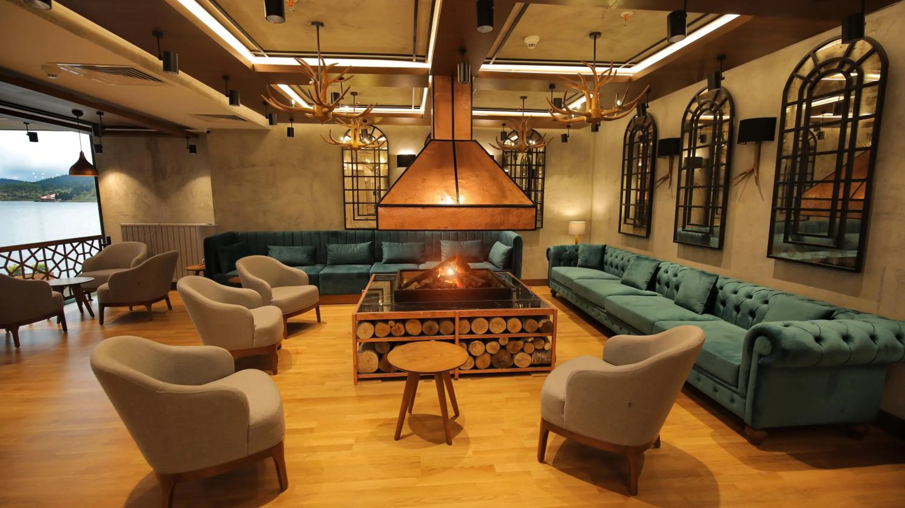 Restaurant/places to eat in Abant Kosk Oteli