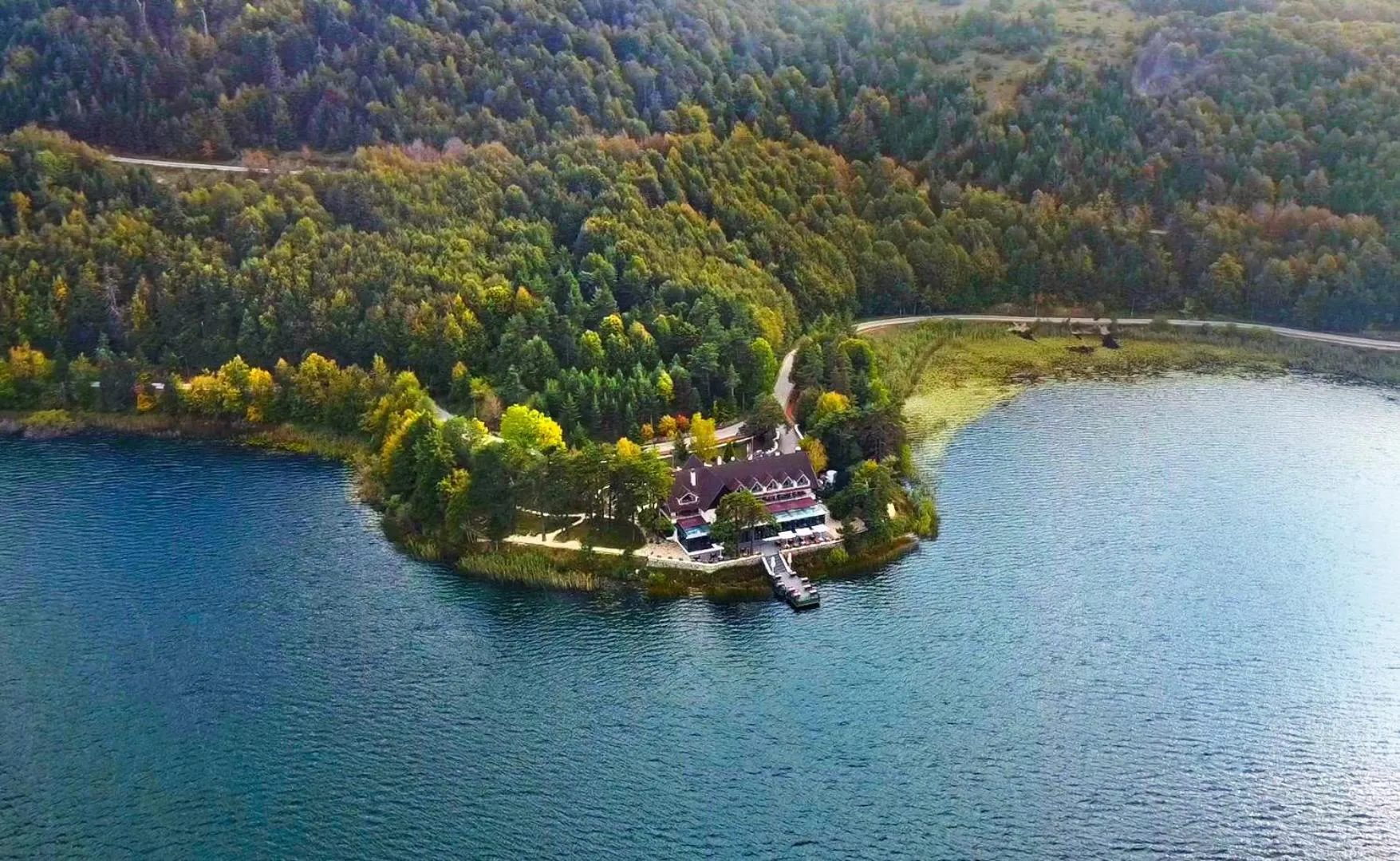 Property building in Abant Kosk Oteli