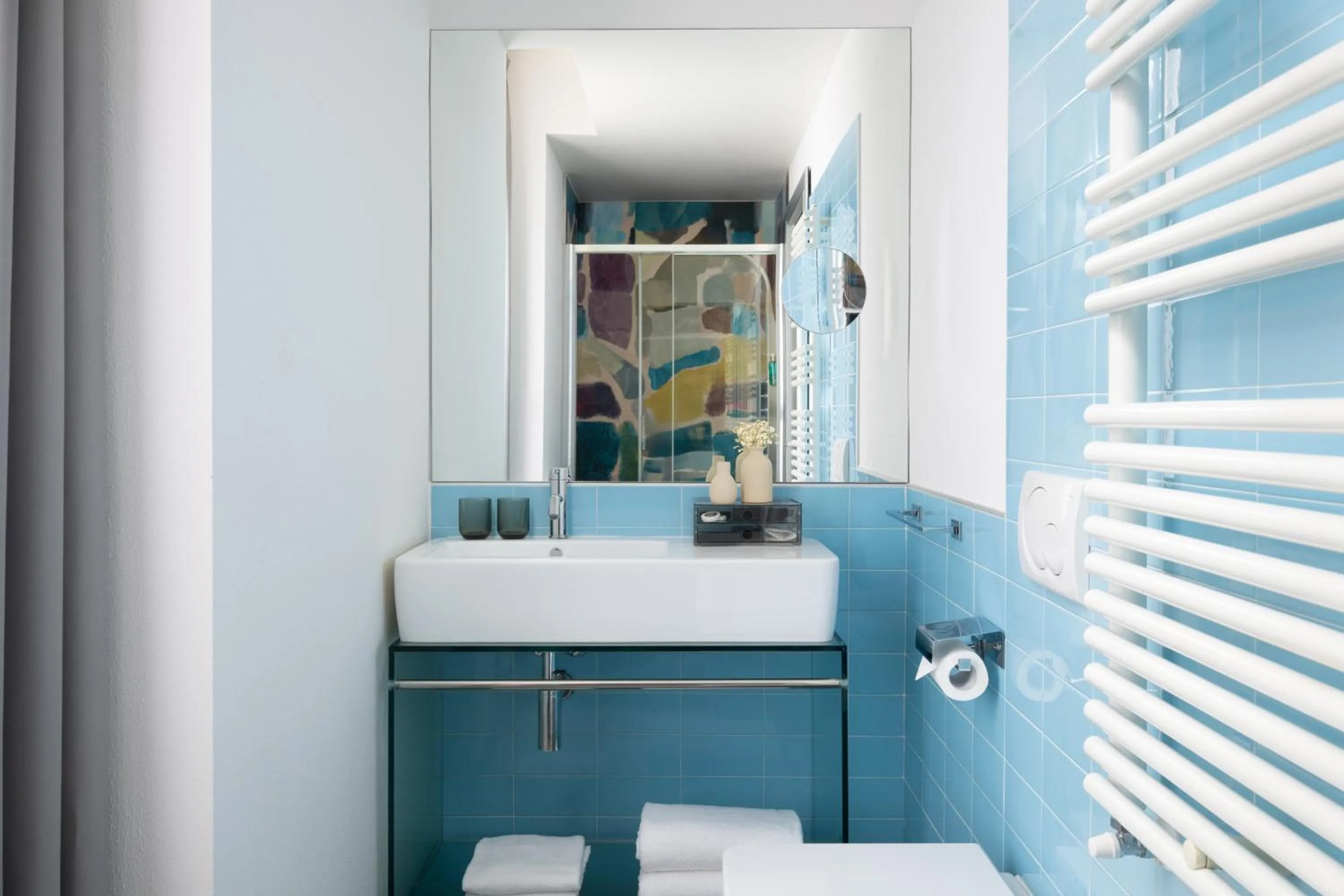 Bathroom in Avenue Boutique Hotel