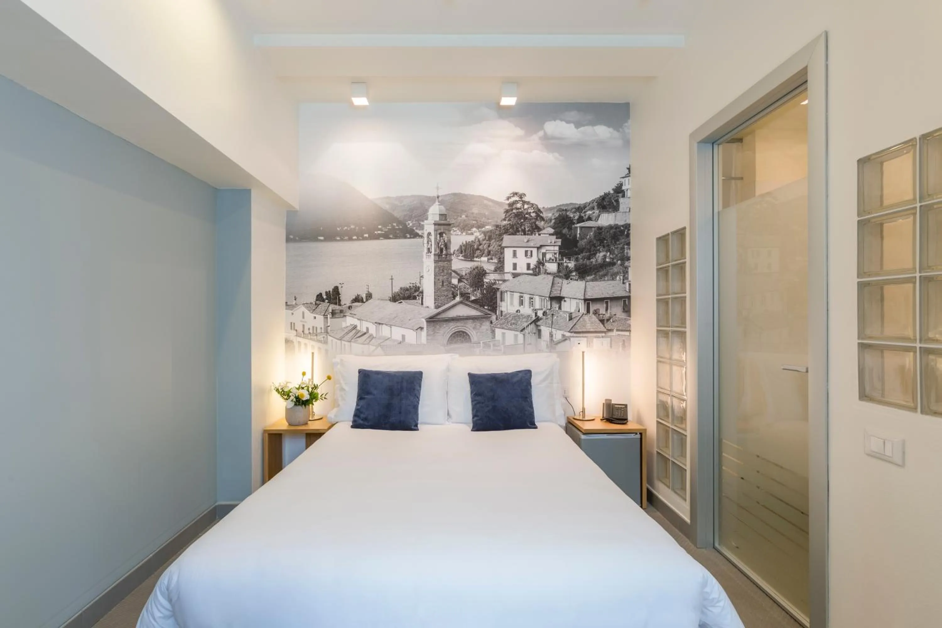 Bed in Avenue Boutique Hotel