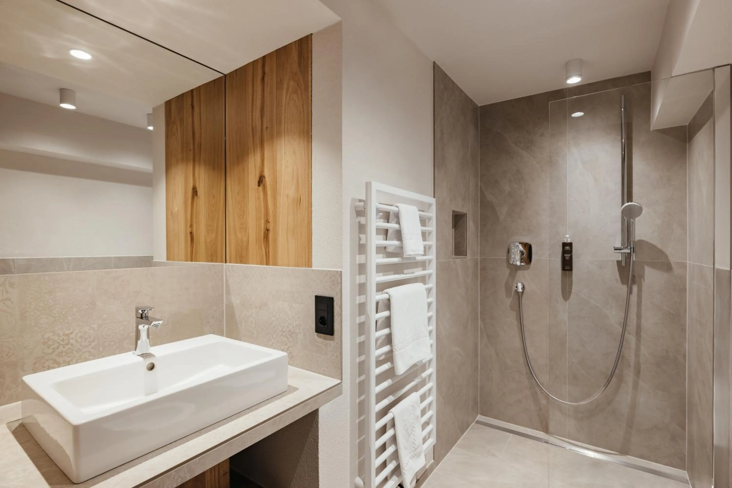 Bathroom in Hotel Pradat