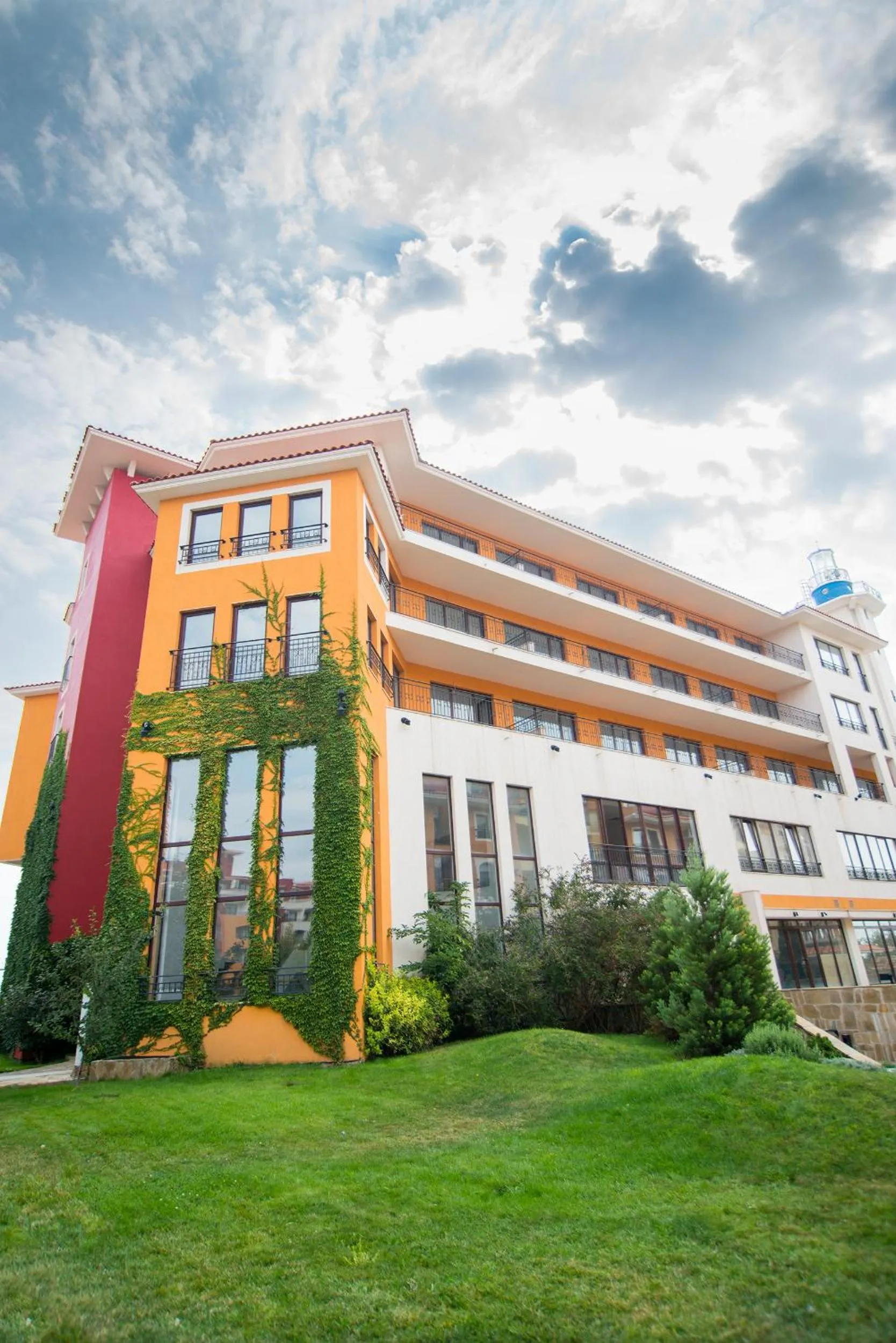 Facade/entrance in Marina Cape Vacation Complex