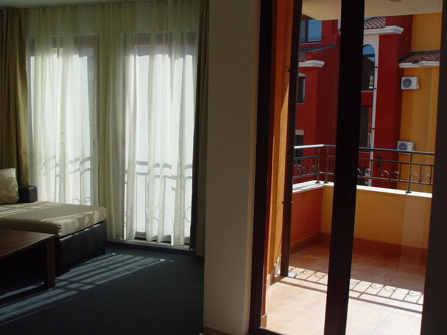 Balcony/Terrace, Bed in Marina Cape Vacation Complex