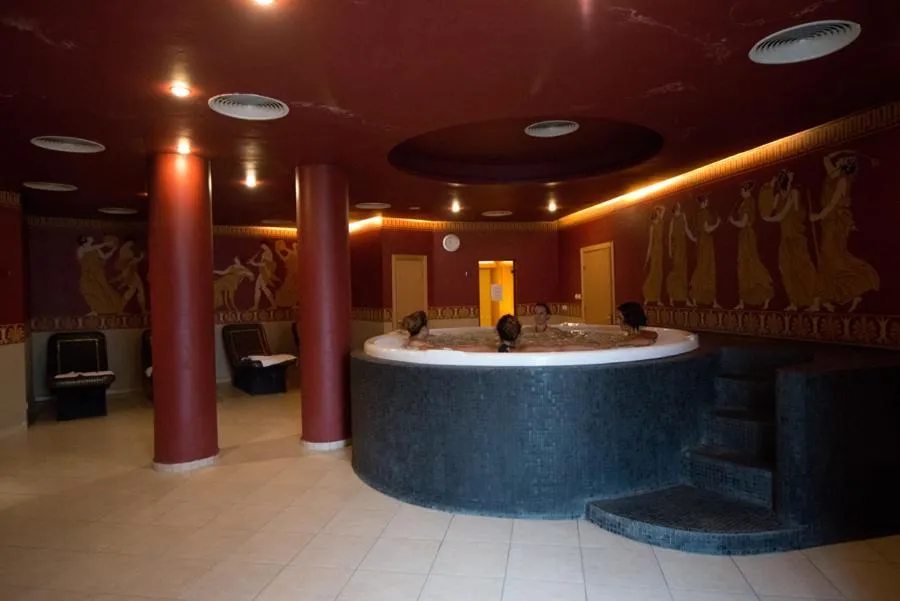 Hot Tub in Marina Cape Vacation Complex