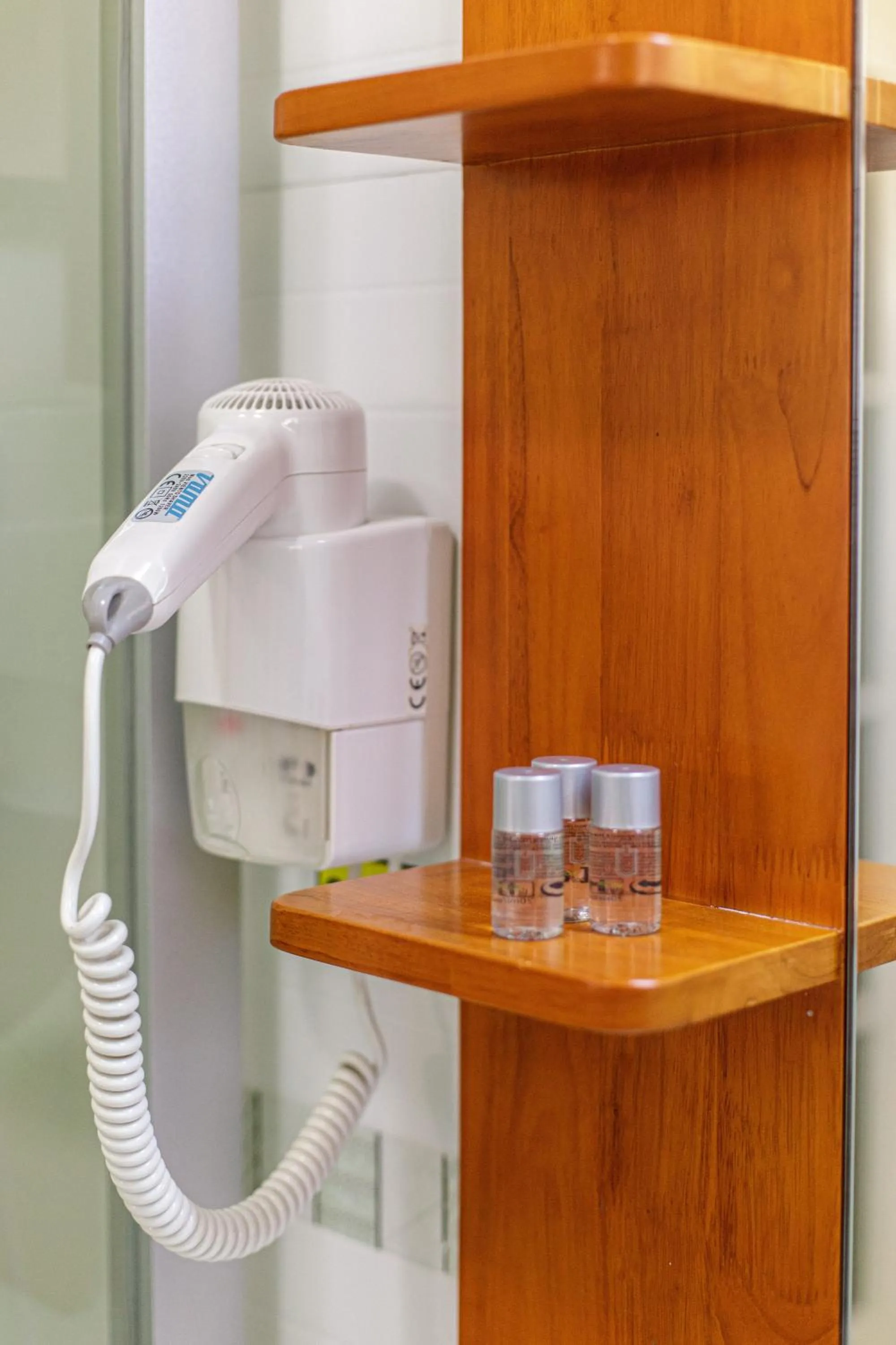 Bathroom in Lira Pacific Aparthotel
