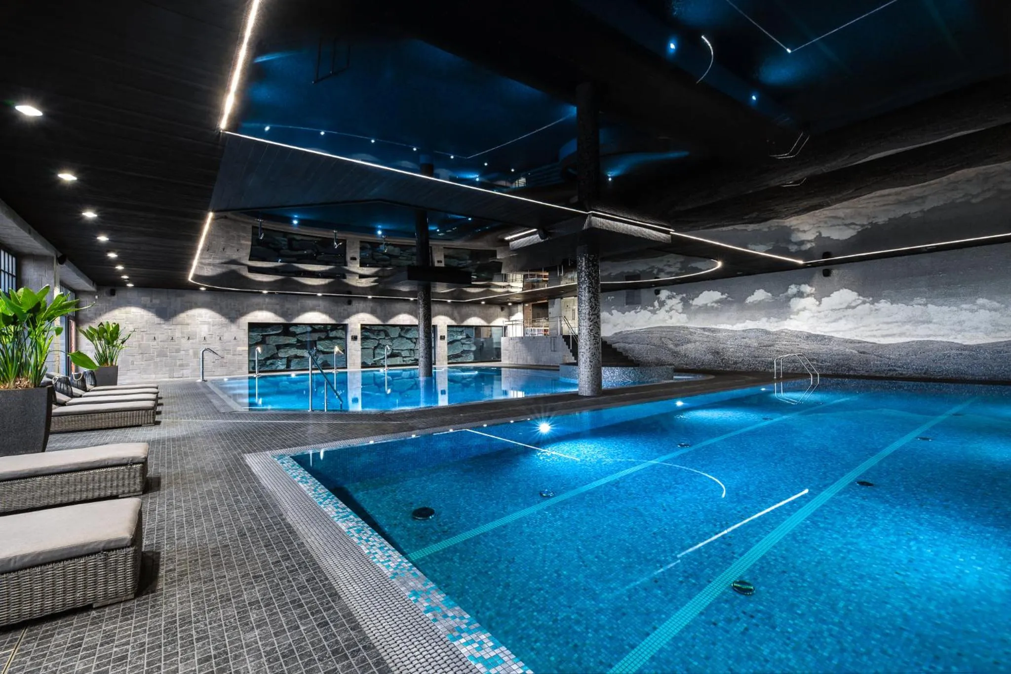 Pool view in Hotel Seidorf