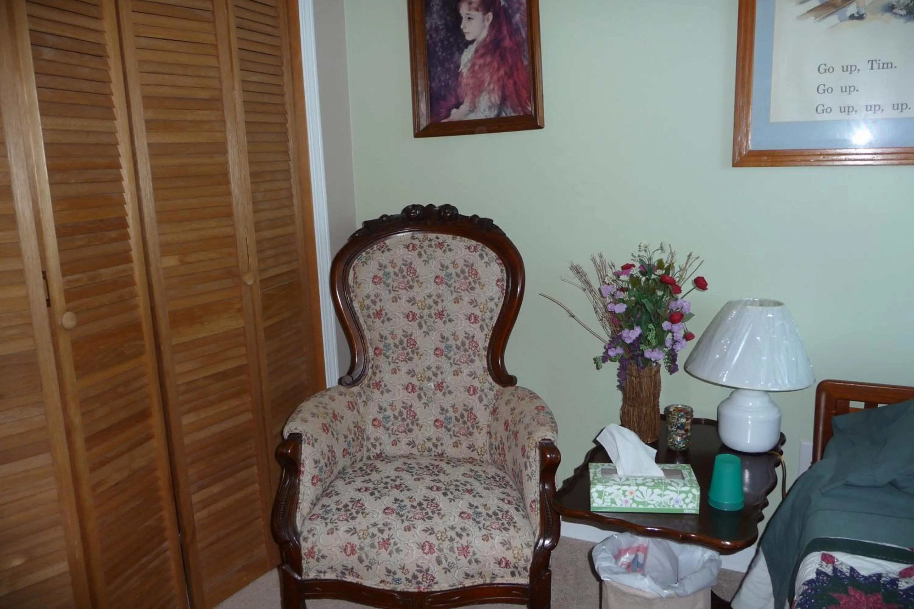 Decorative detail in Cycle Inn Bed and Breakfast