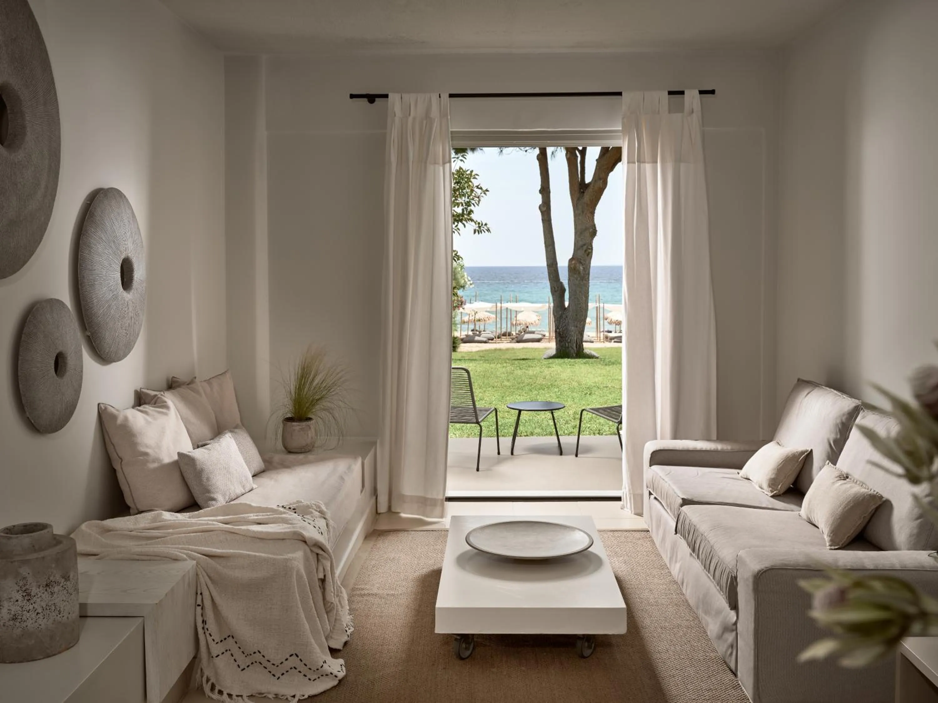 The Bay Hotel & Suites