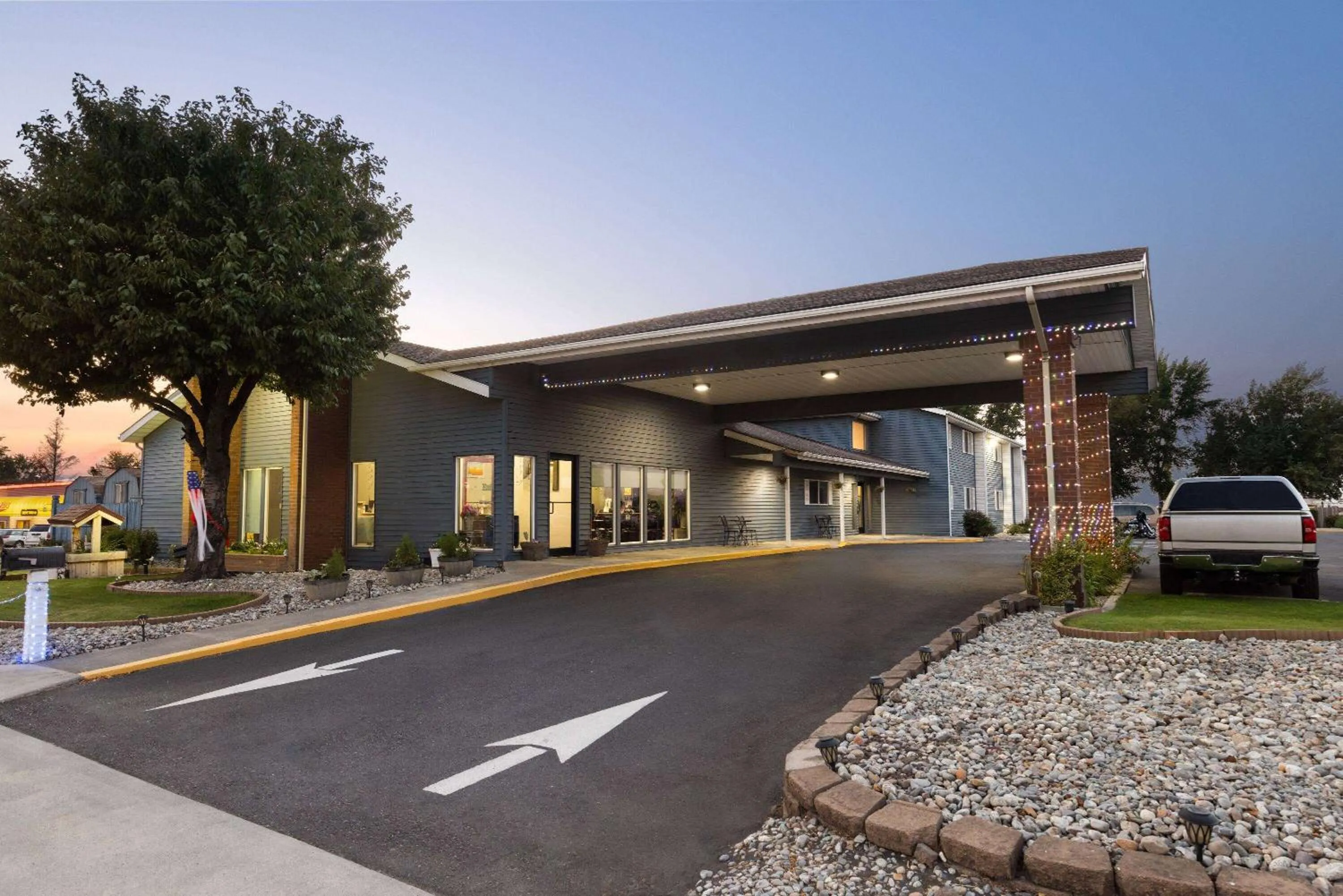 Property building in Days Inn by Wyndham Ritzville