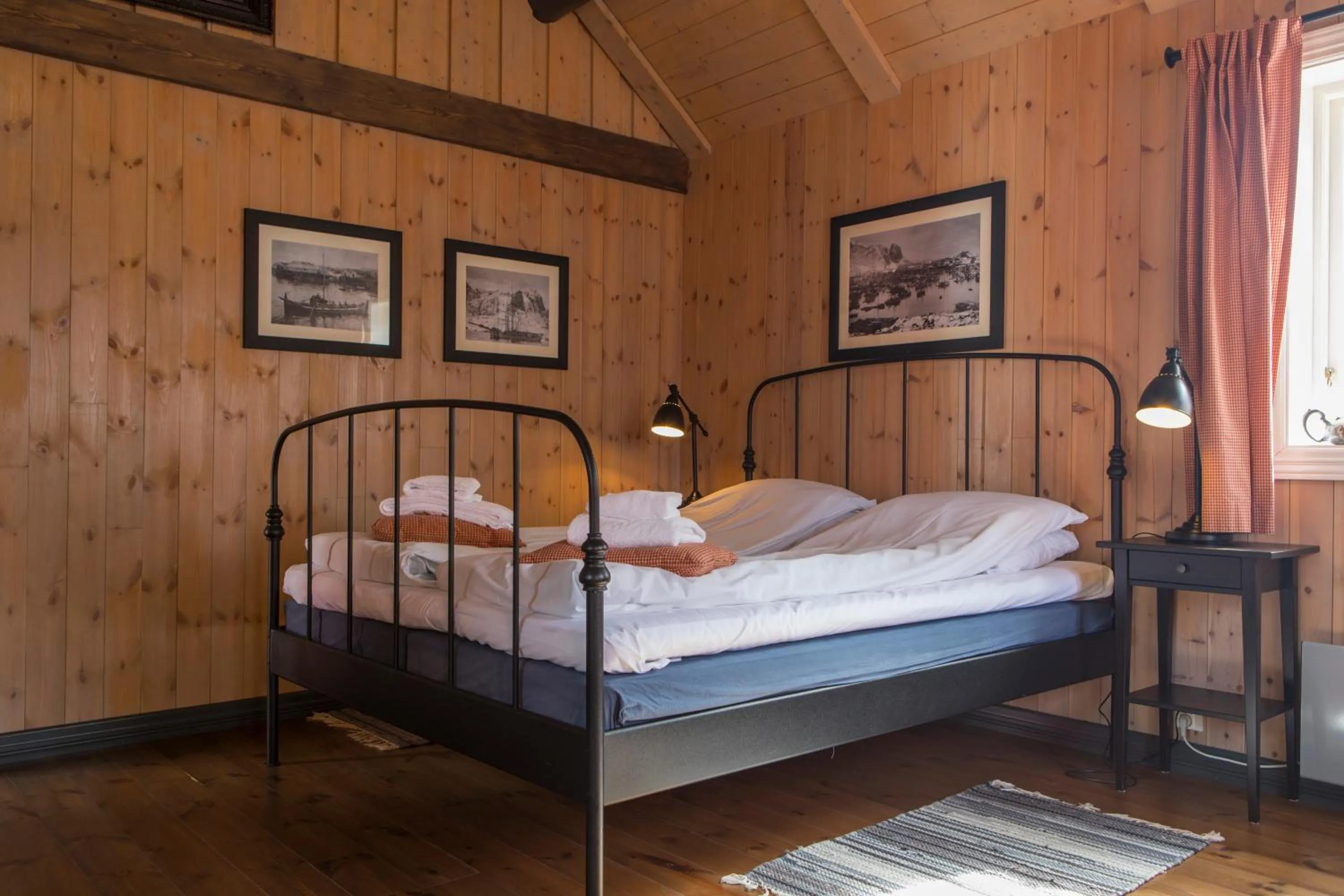 Bedroom, Bed in Reine Rorbuer - by Classic Norway Hotels
