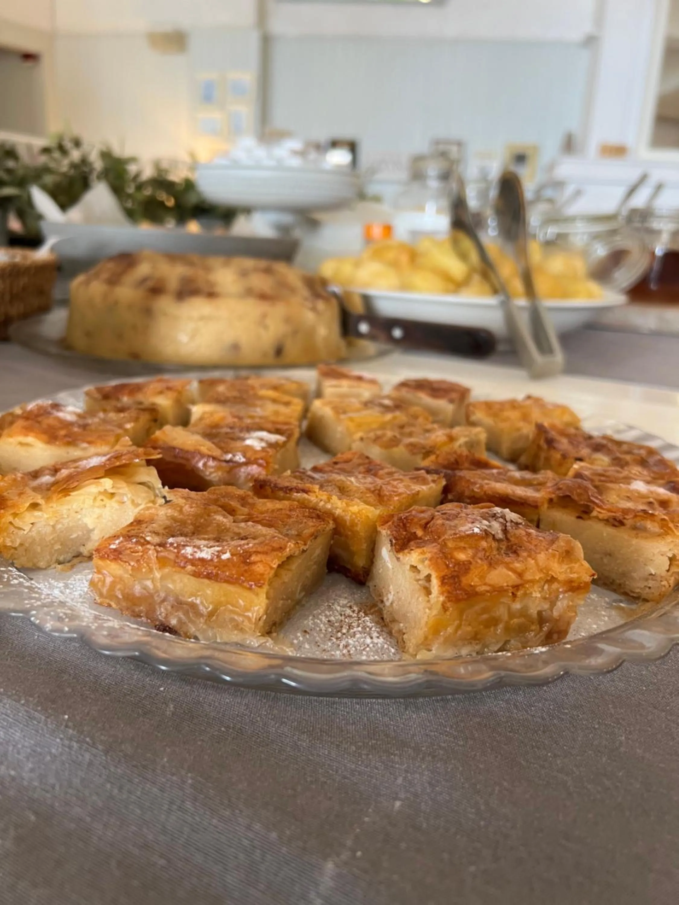 Breakfast in Paradisos