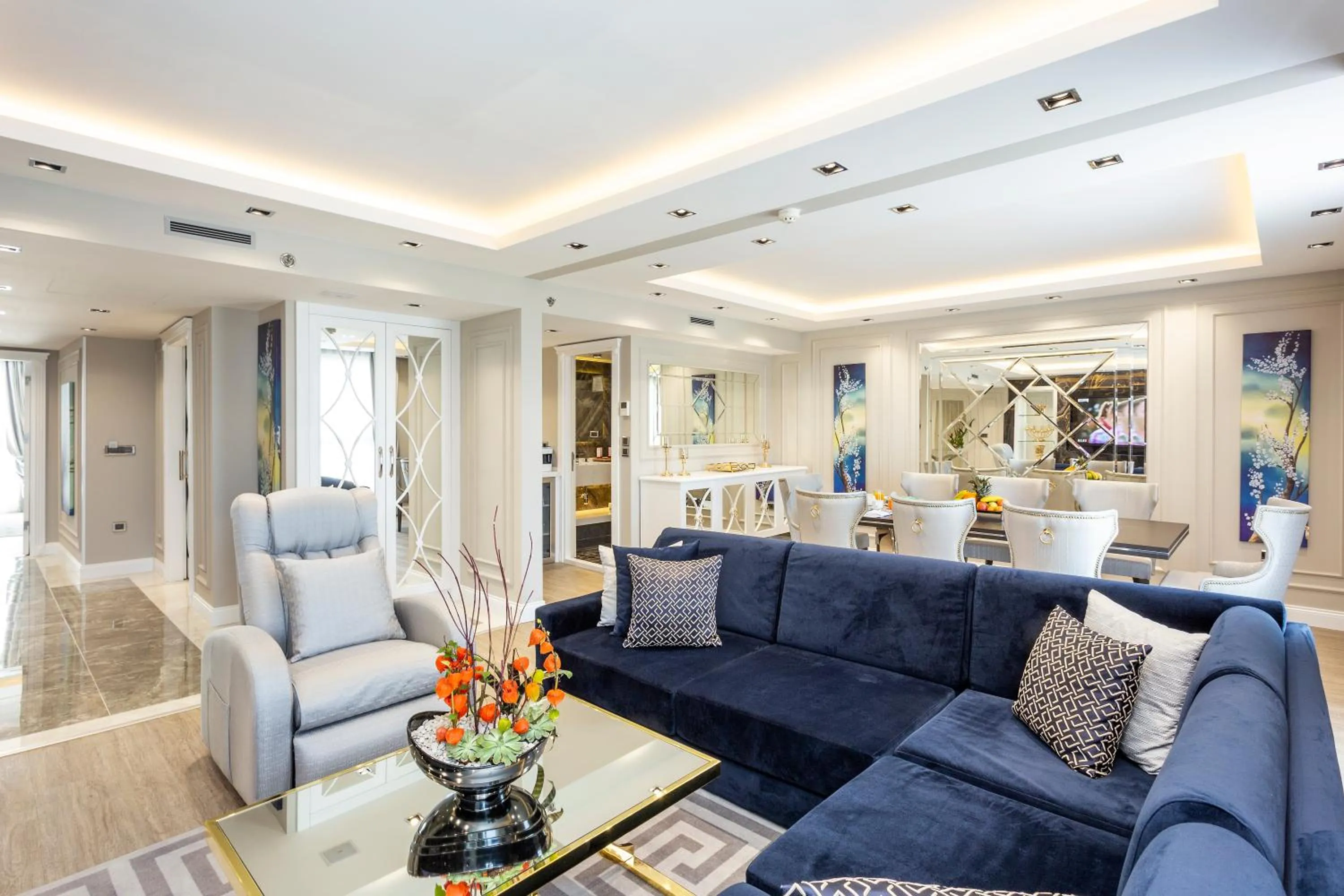 Living room in Ramada by Wyndham Sofia City Center