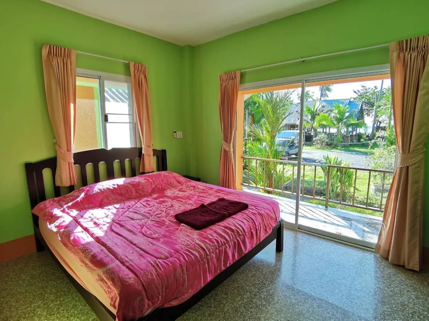 Bed in Somphoch Garden