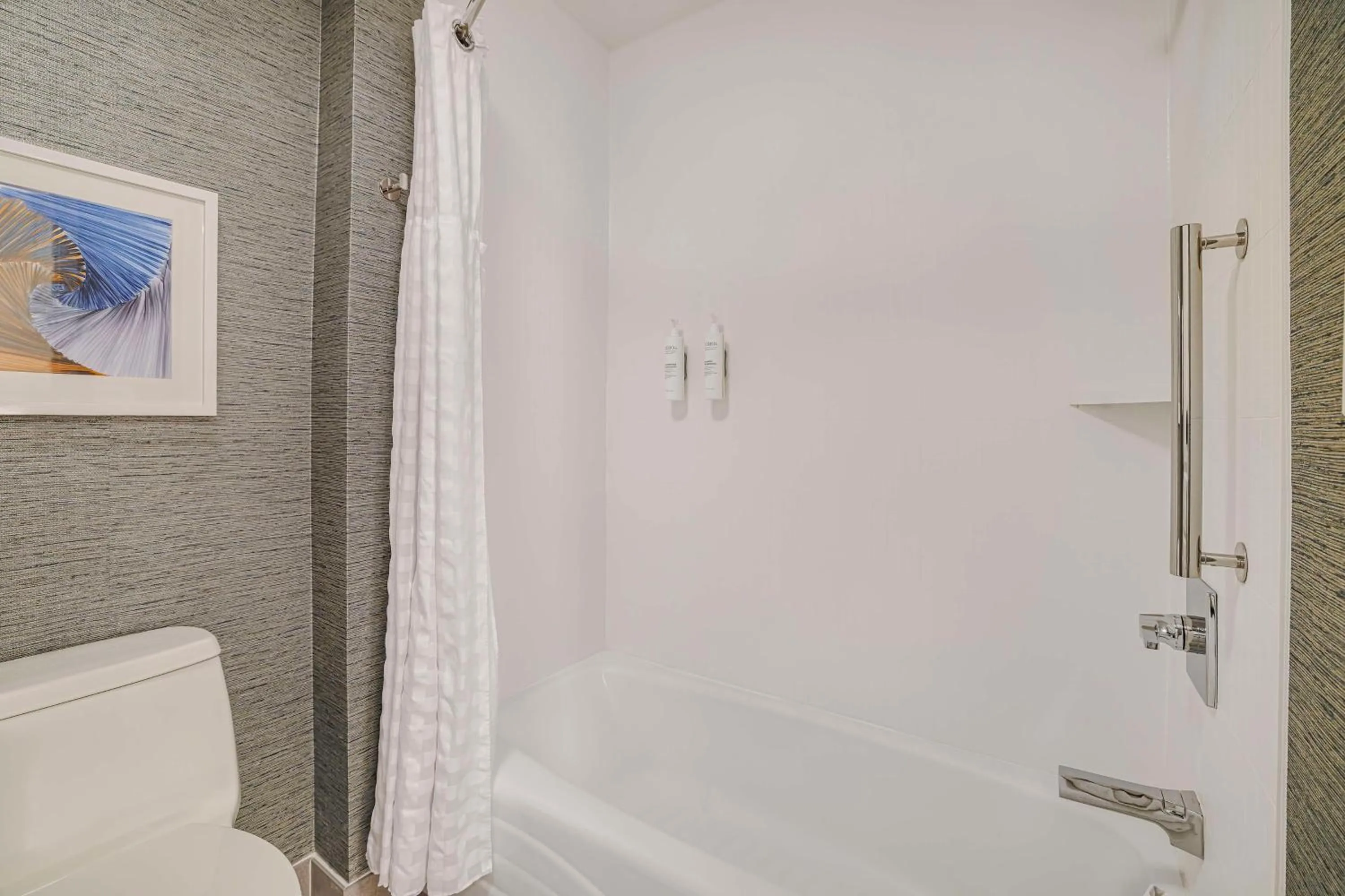 Bathroom in Homewood Suites by Hilton Plano-Richardson