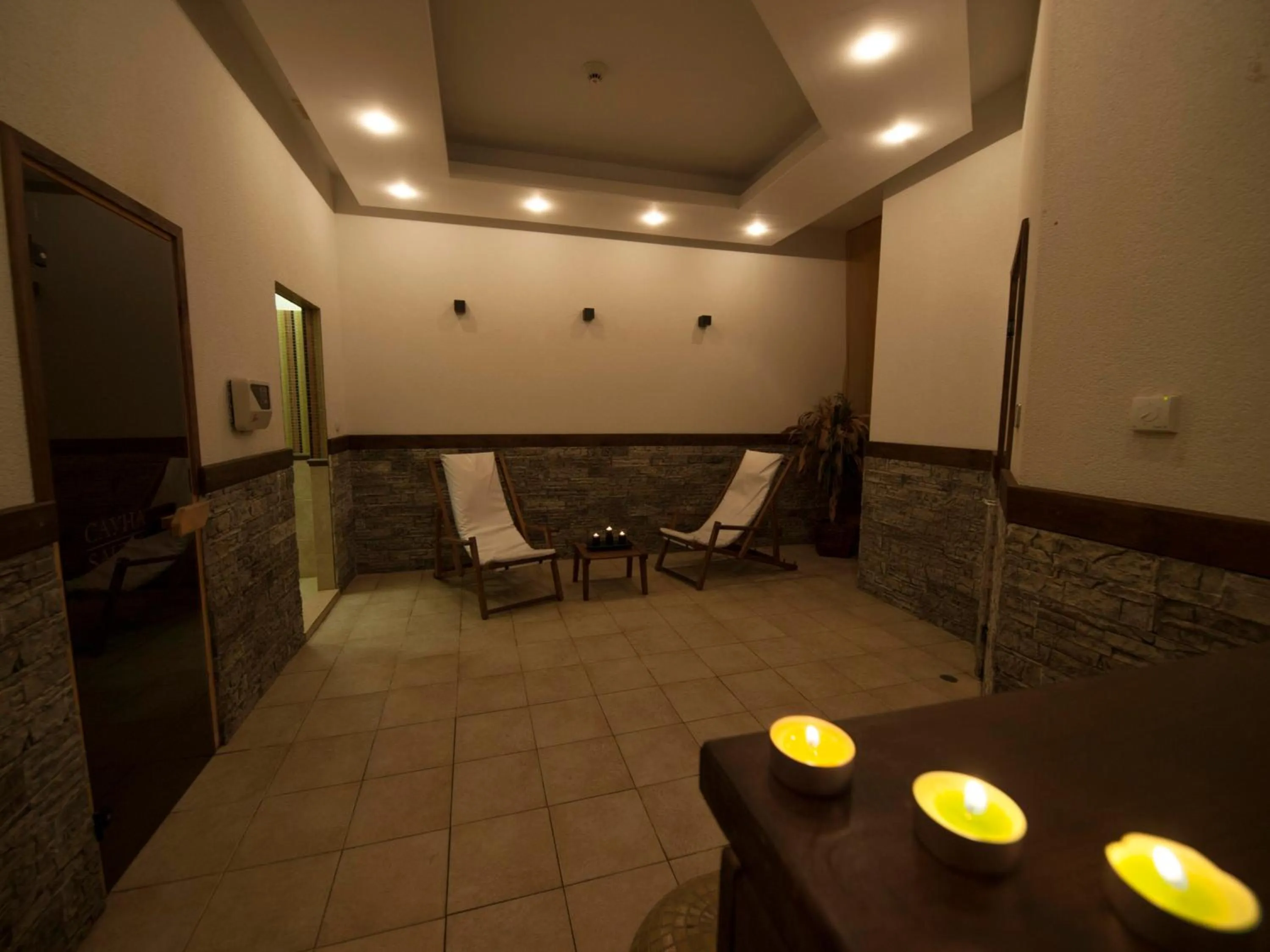 Spa and wellness centre/facilities in Green Life Family Apartments Pamporovo