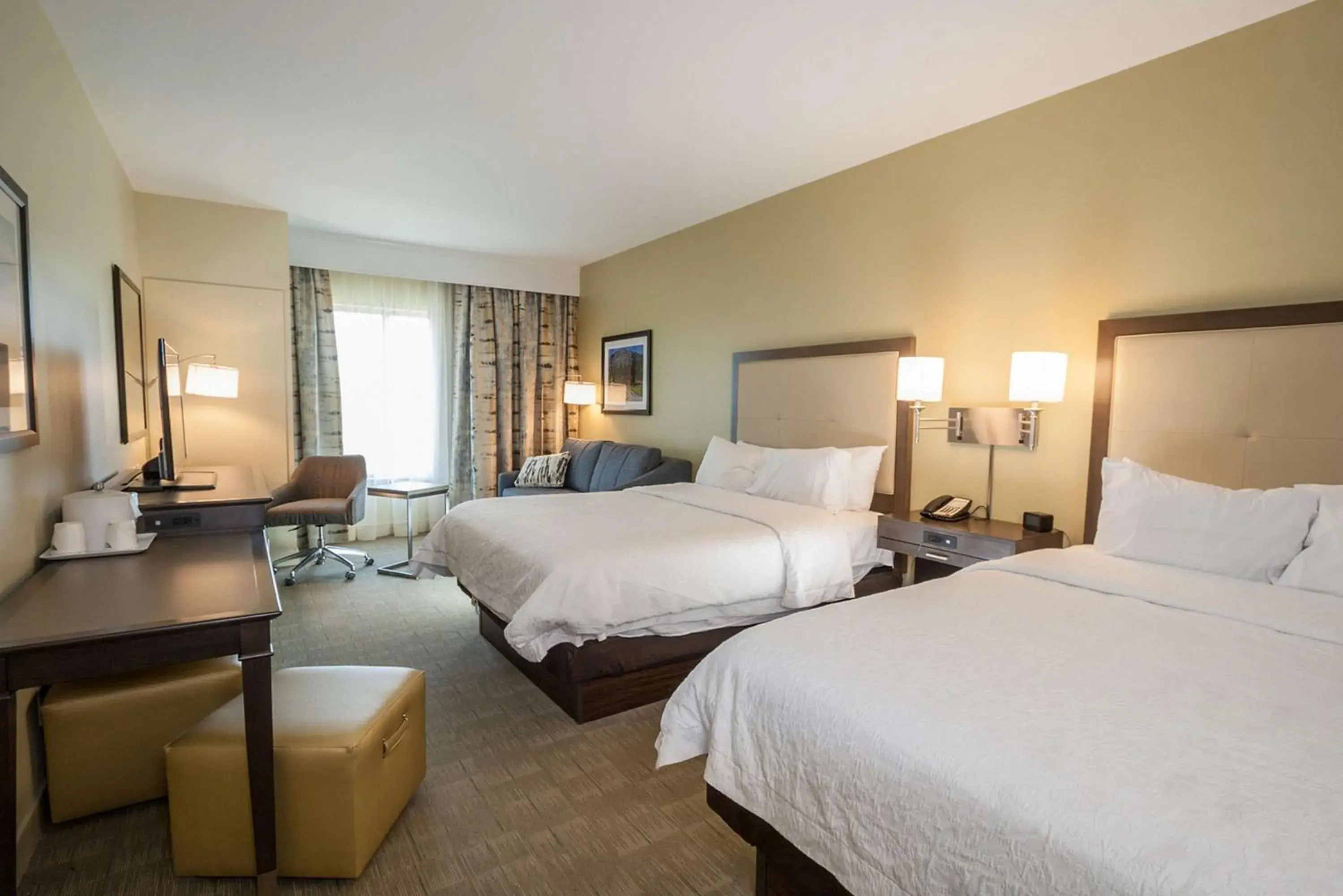 Queen Room with Two Queen Beds and Sofa Bed - Non-Smoking in Hampton Inn - Great Falls Queen Room with Two Queen Beds and Sofa Bed - Non-Smoking in Hampton Inn - Great Falls