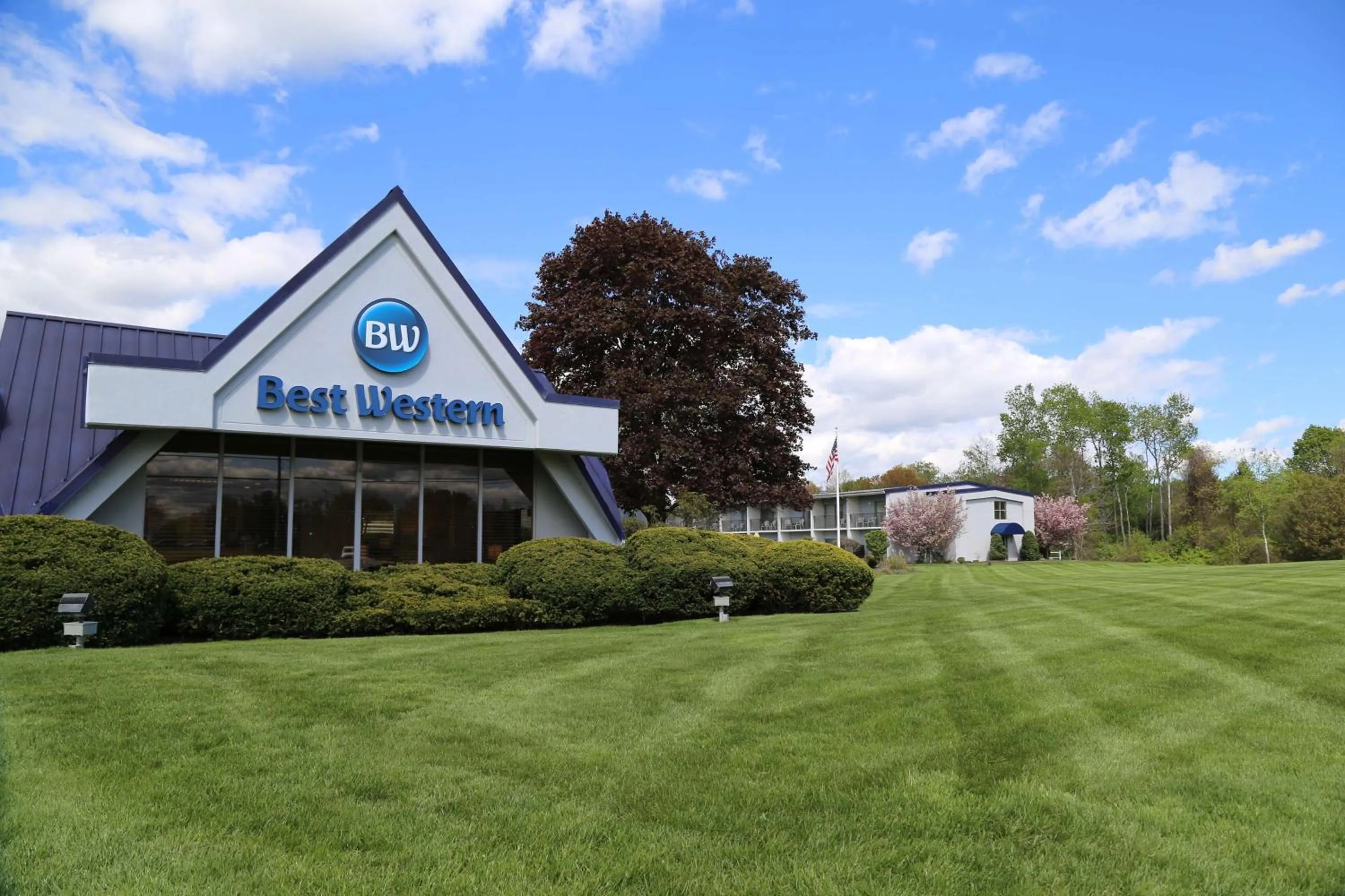 Property building in Best Western at Historic Concord