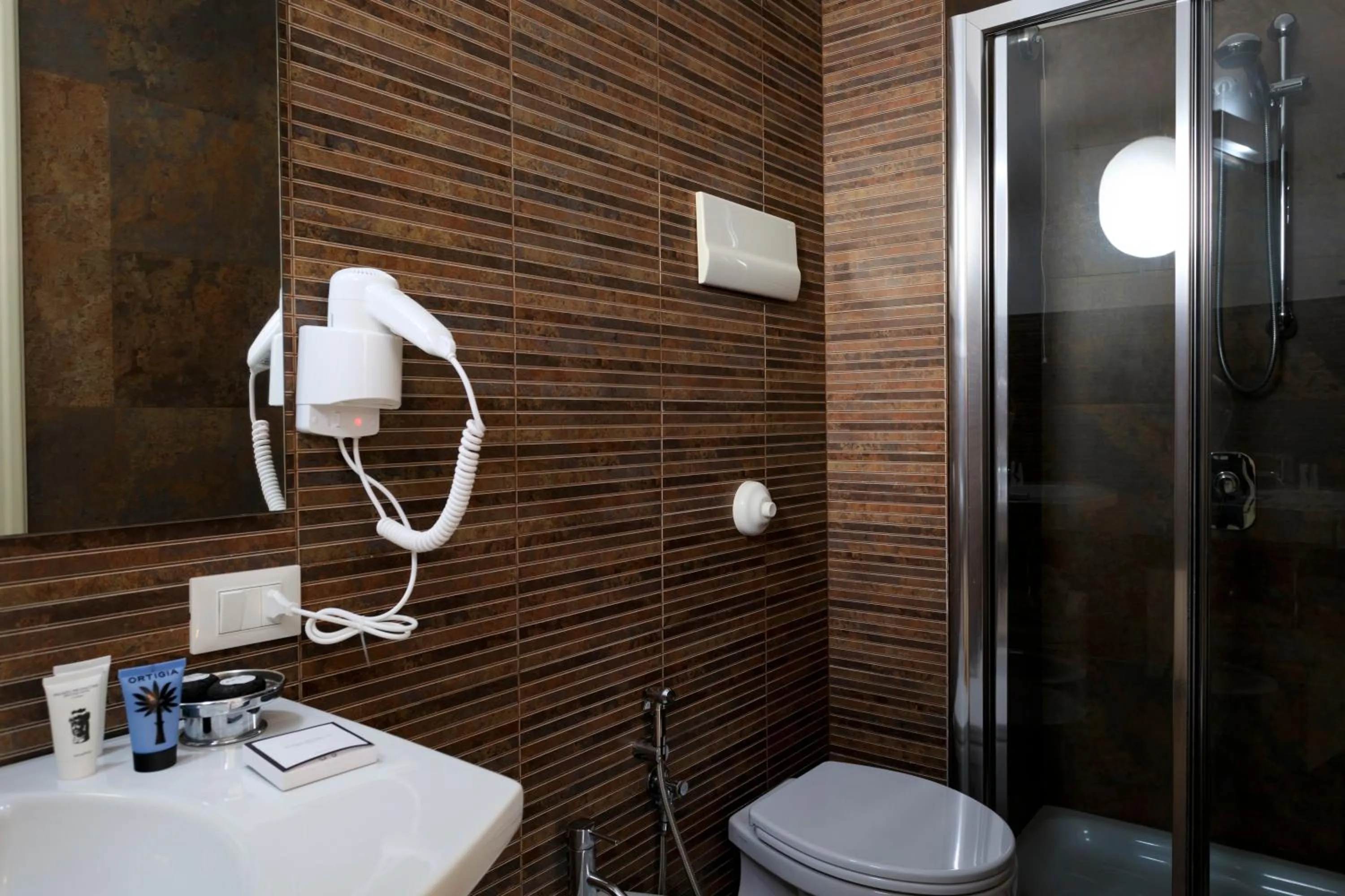 Bathroom in Palazzo Brunaccini Boutique Hotel