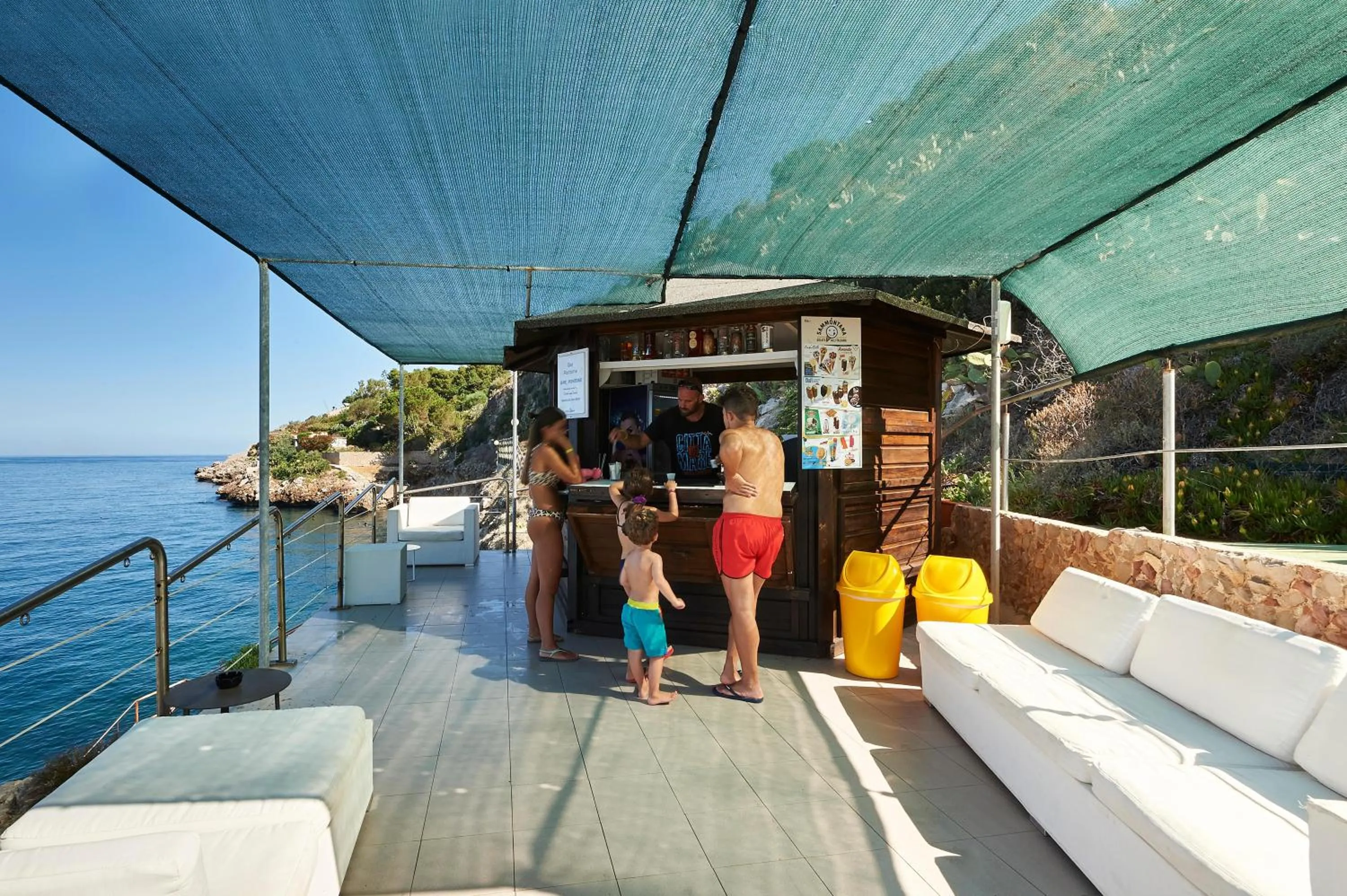 Lounge or bar in CDSHotels Terrasini - Città del Mare