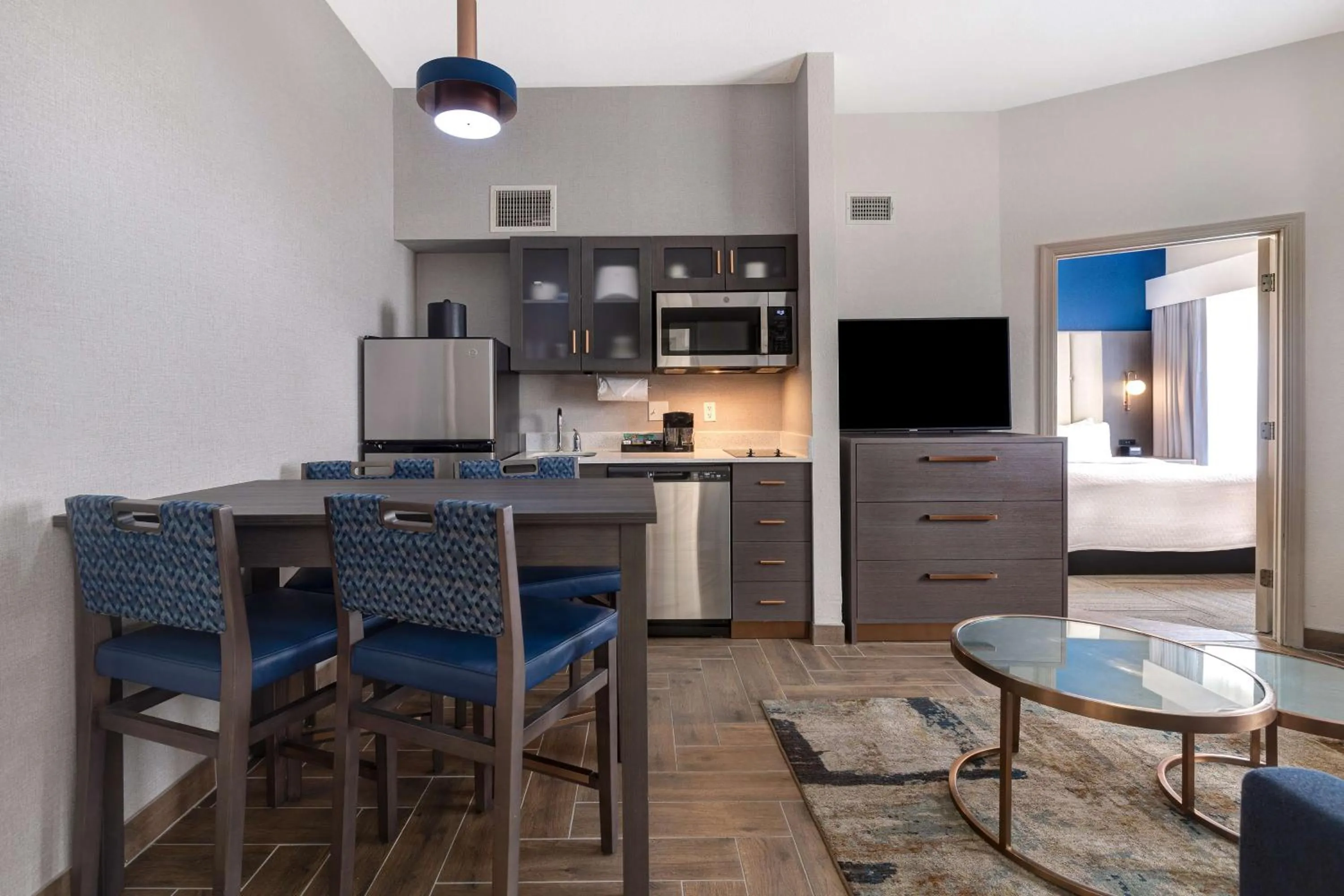 Kitchen or kitchenette in Homewood Suites by Hilton Jackson-Ridgeland