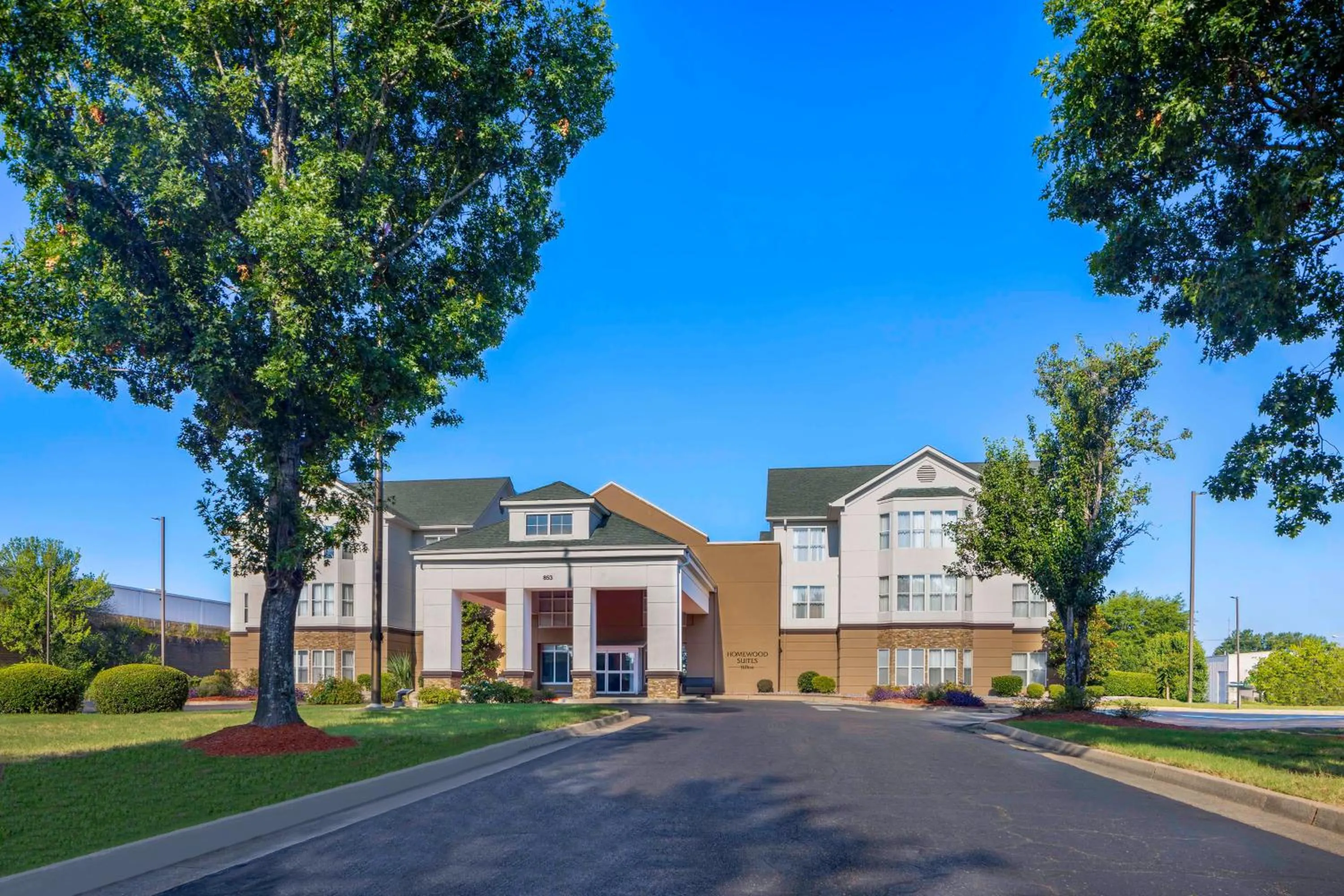 Property building in Homewood Suites by Hilton Jackson-Ridgeland