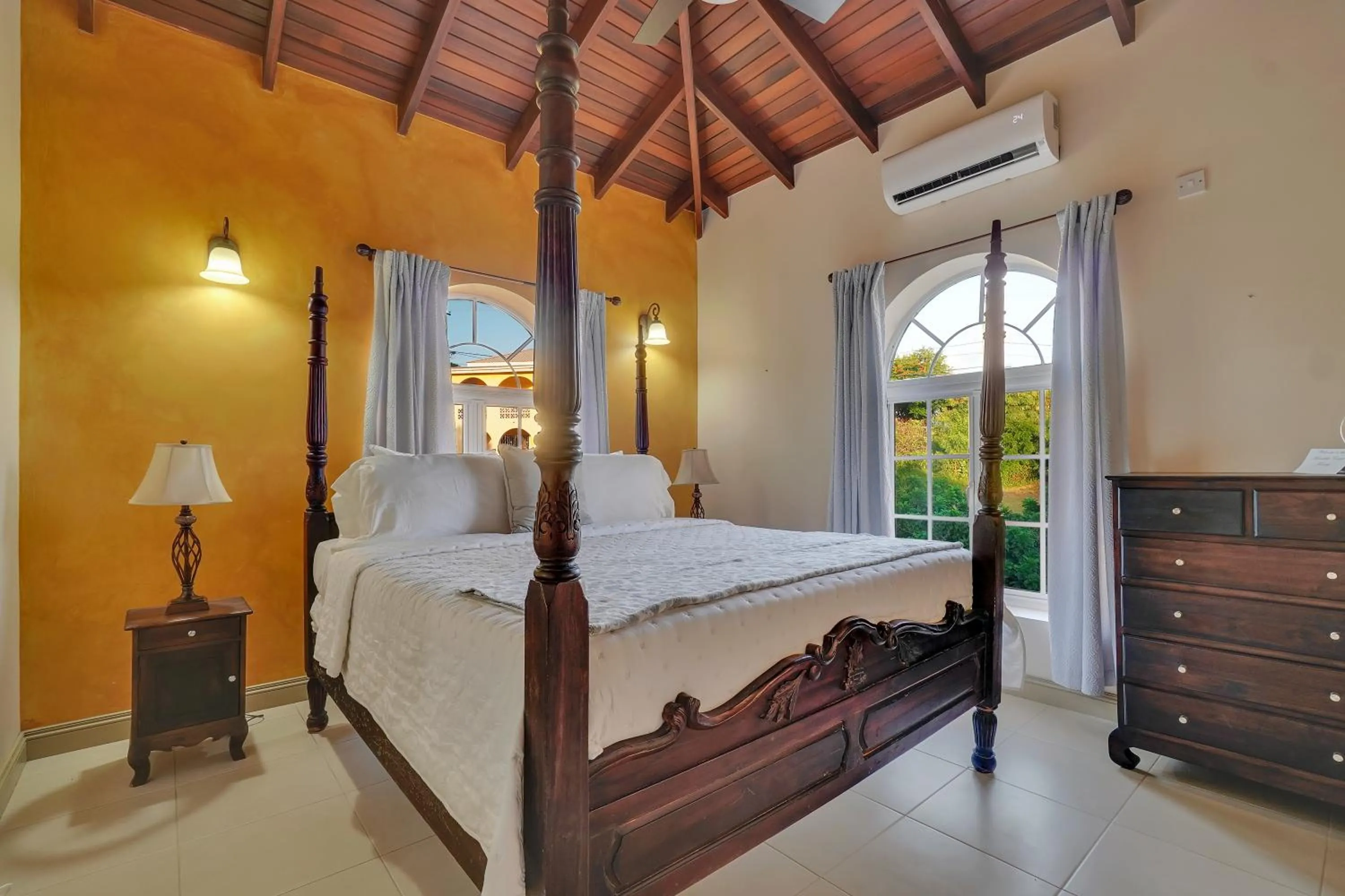 Bed in Mandela Court Suites Grenada